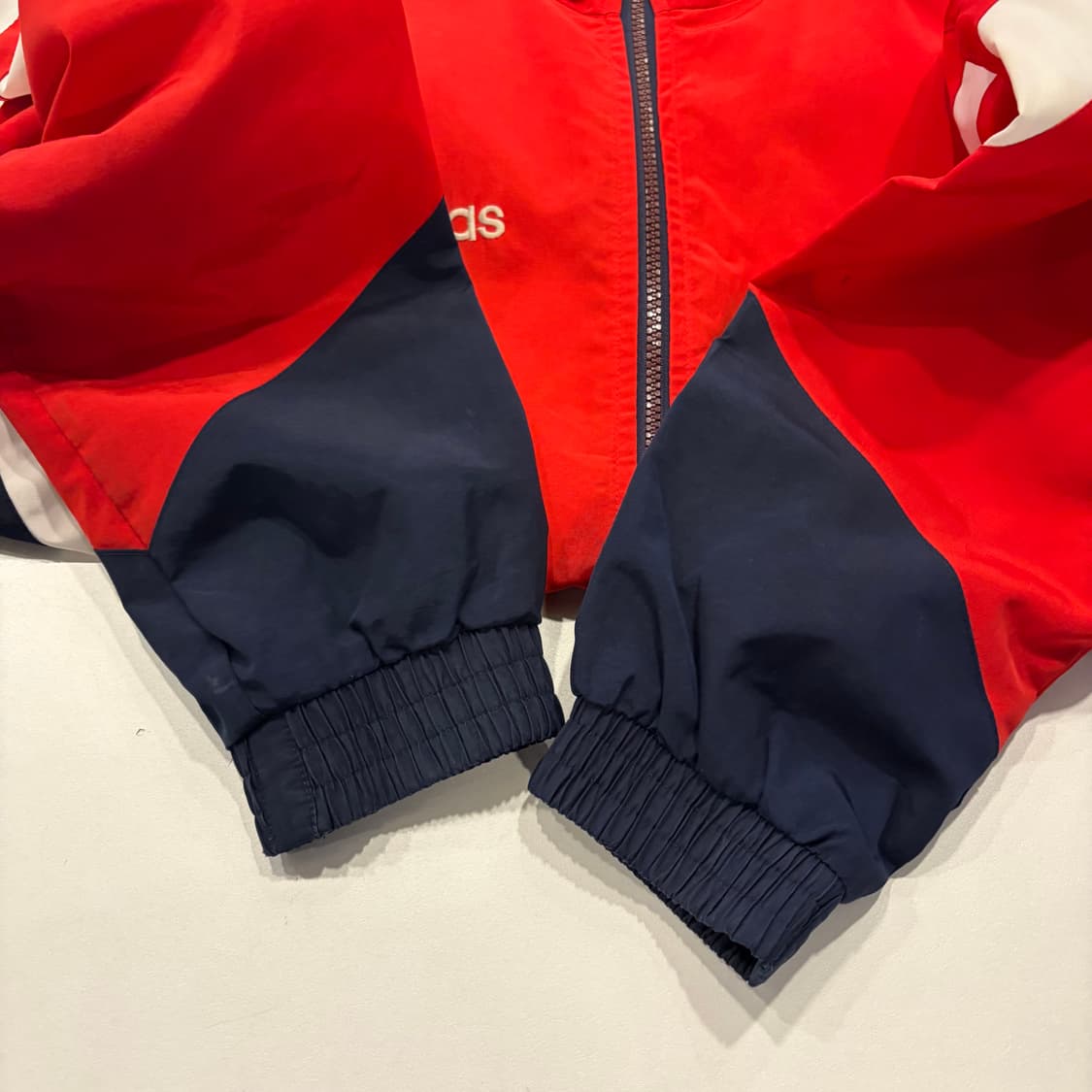 [105] 아디다스 올드스쿨 바람막이 집업 자켓 레드 D544 상품이미지7