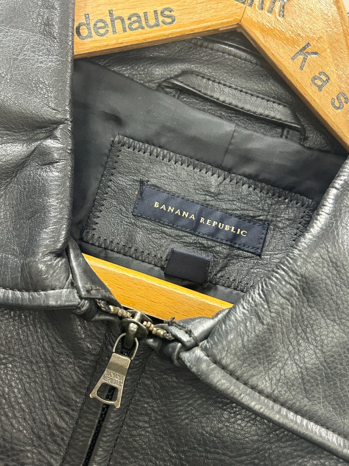 바나나리퍼블릭 카우 레더 자켓 상품이미지2