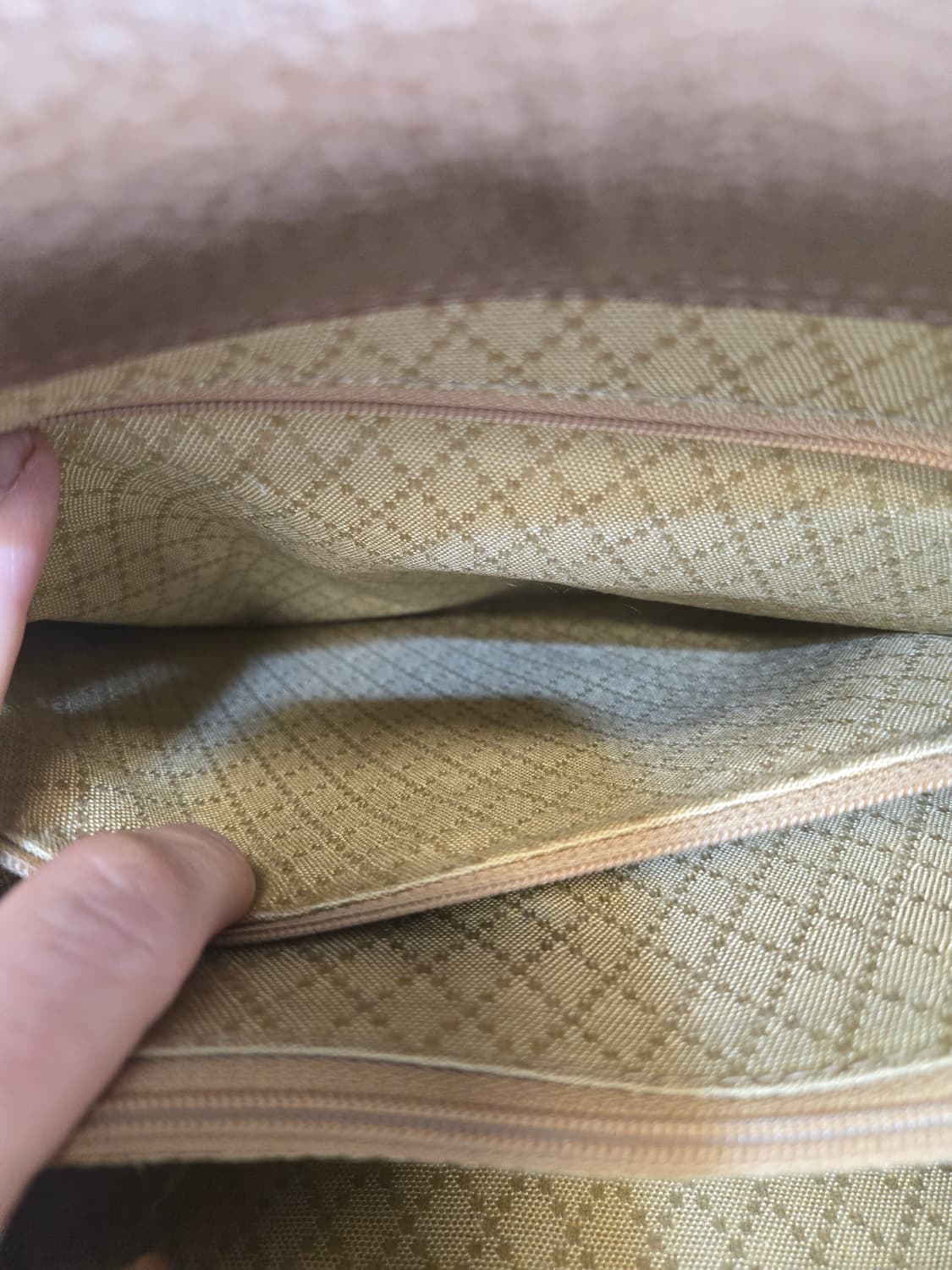 구찌(정품)브라운 스웨이드 뱀부토트백 상품이미지6