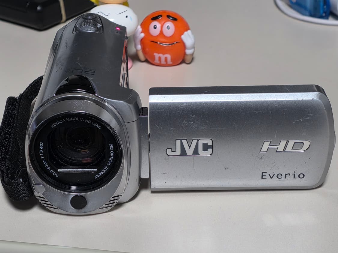 JVC 에버리오 GZ-HM240 빈티지 디지털캠코더 상품이미지1