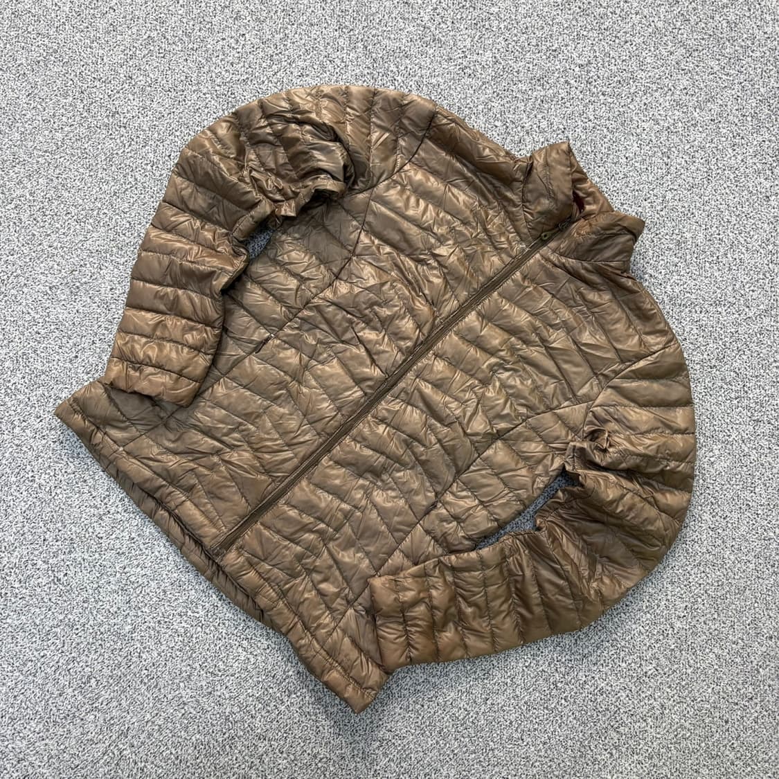 M 몽벨 여성 경량 다운 점퍼 0401J 상품이미지1