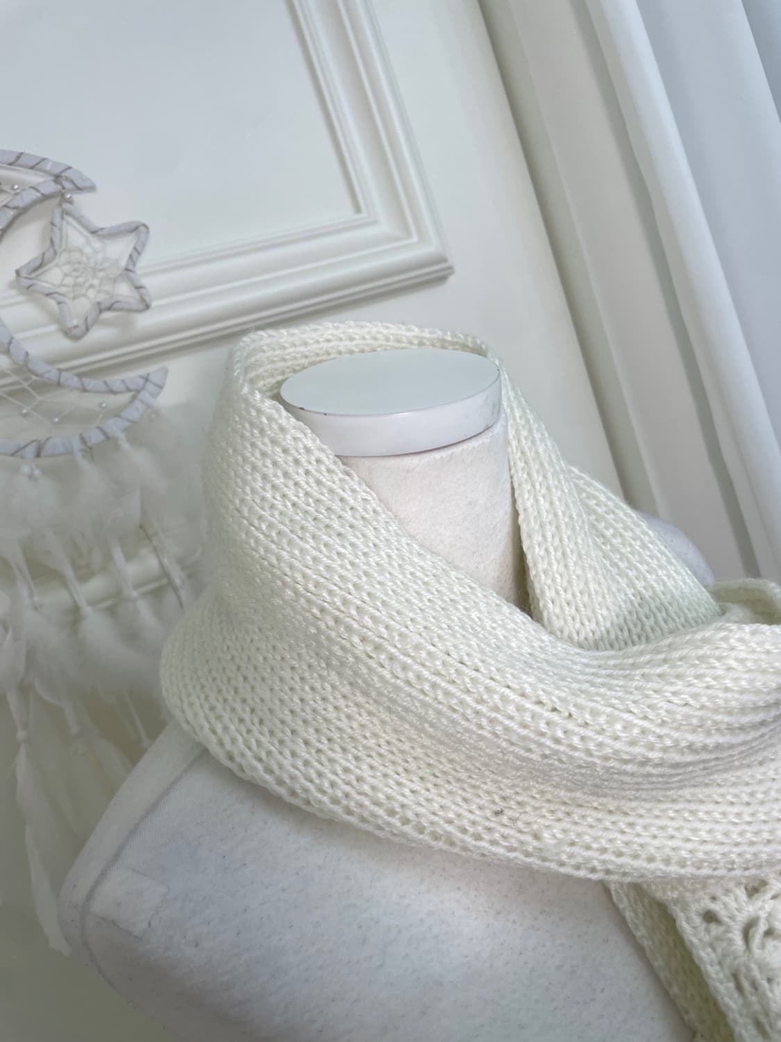 ivory crochet tessel point muffler 상품이미지5