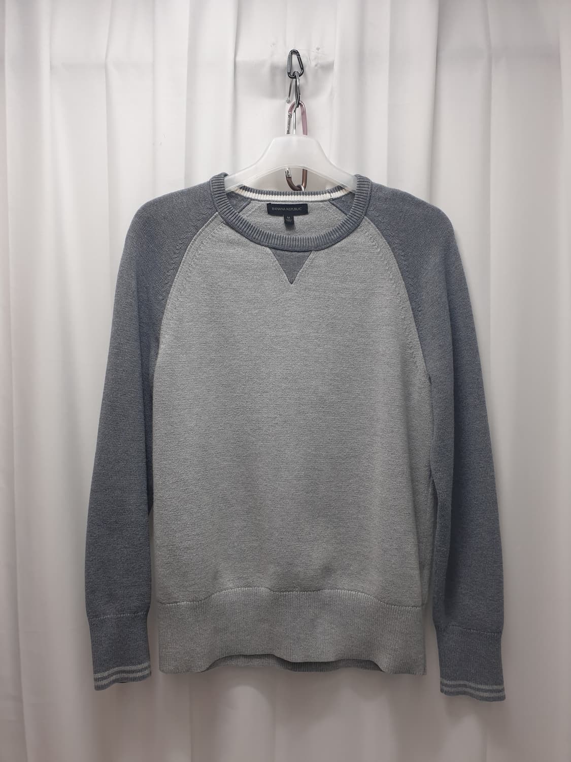 바나나리퍼블릭 그레이 배색 맨투맨 M 상품이미지1