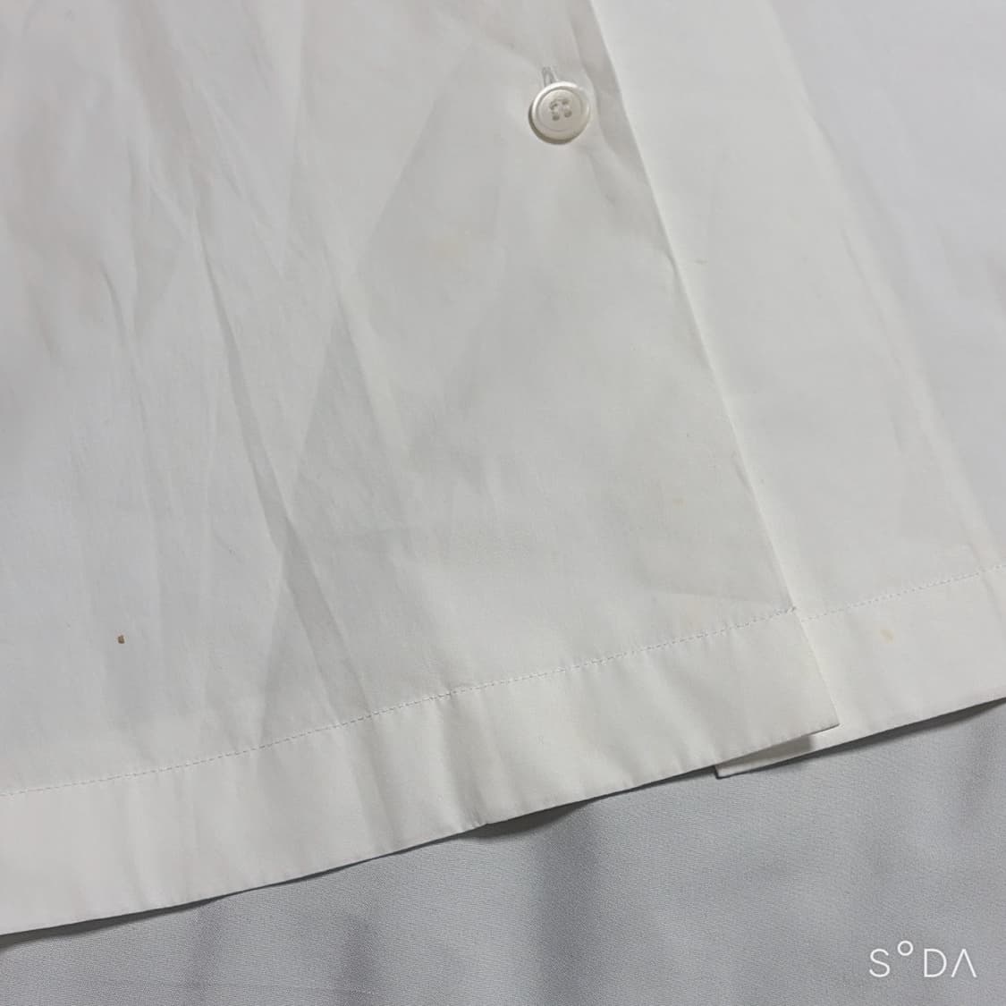 프라다 화이트 반팔 셔츠 40 상품이미지7