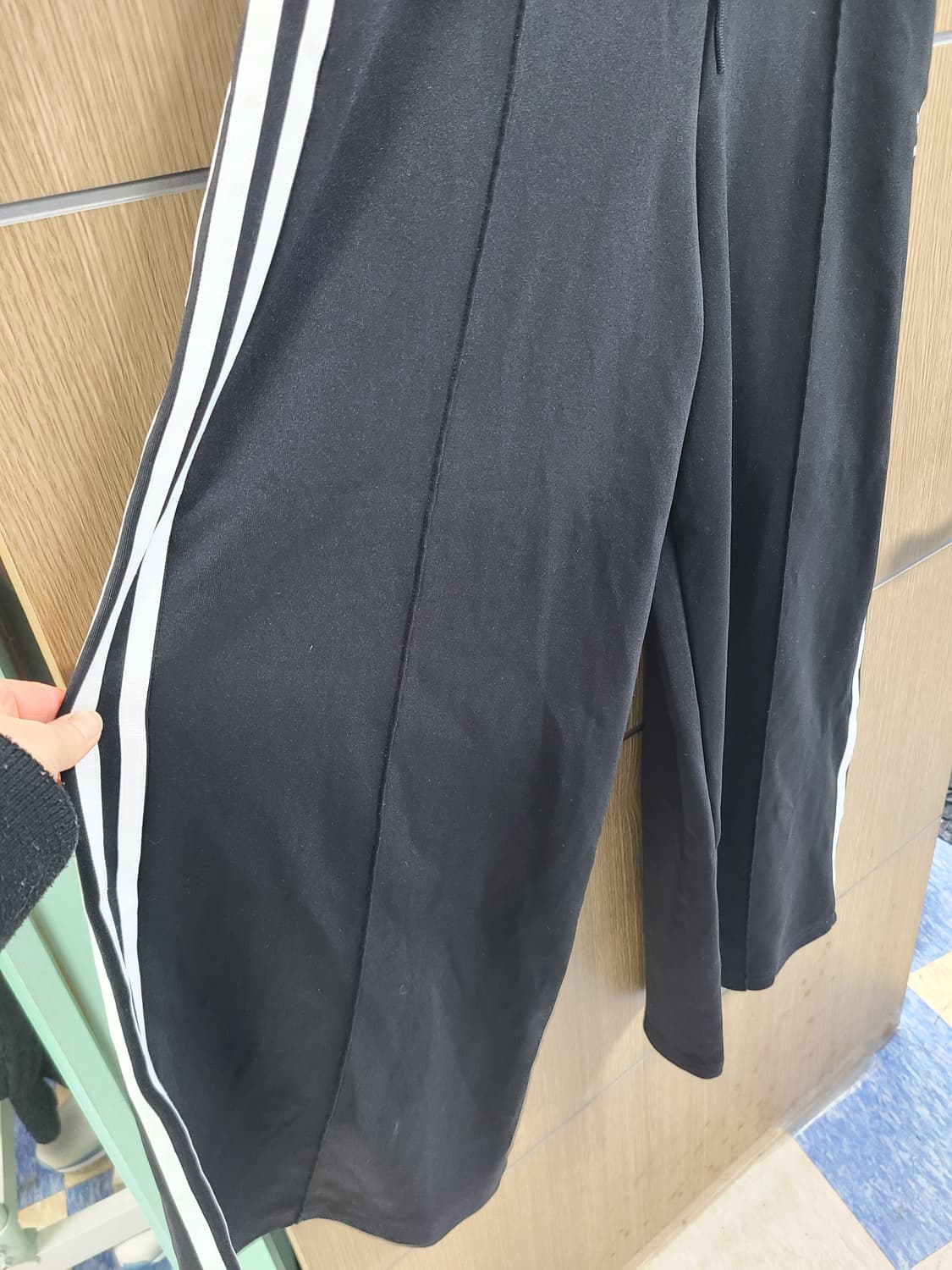 아디다스 와이드 트랙팬츠  L 상품이미지2
