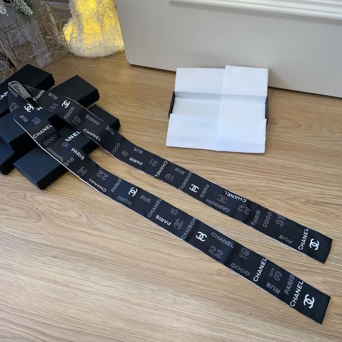 샤넬뷰티 블랙&화이트 트윌리 선물세트 스카프,쁘띠 상품이미지2