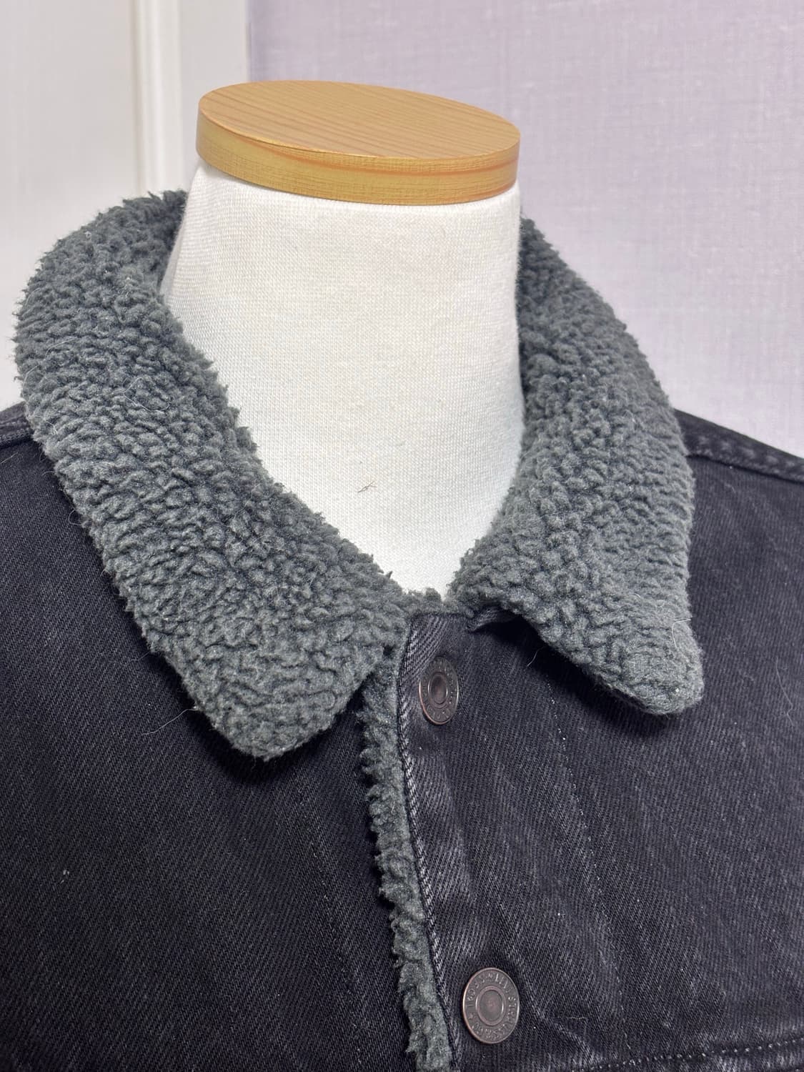 리바이스(Levi's) 쉐르파 흑청 양털 데님 청자켓 상품이미지3