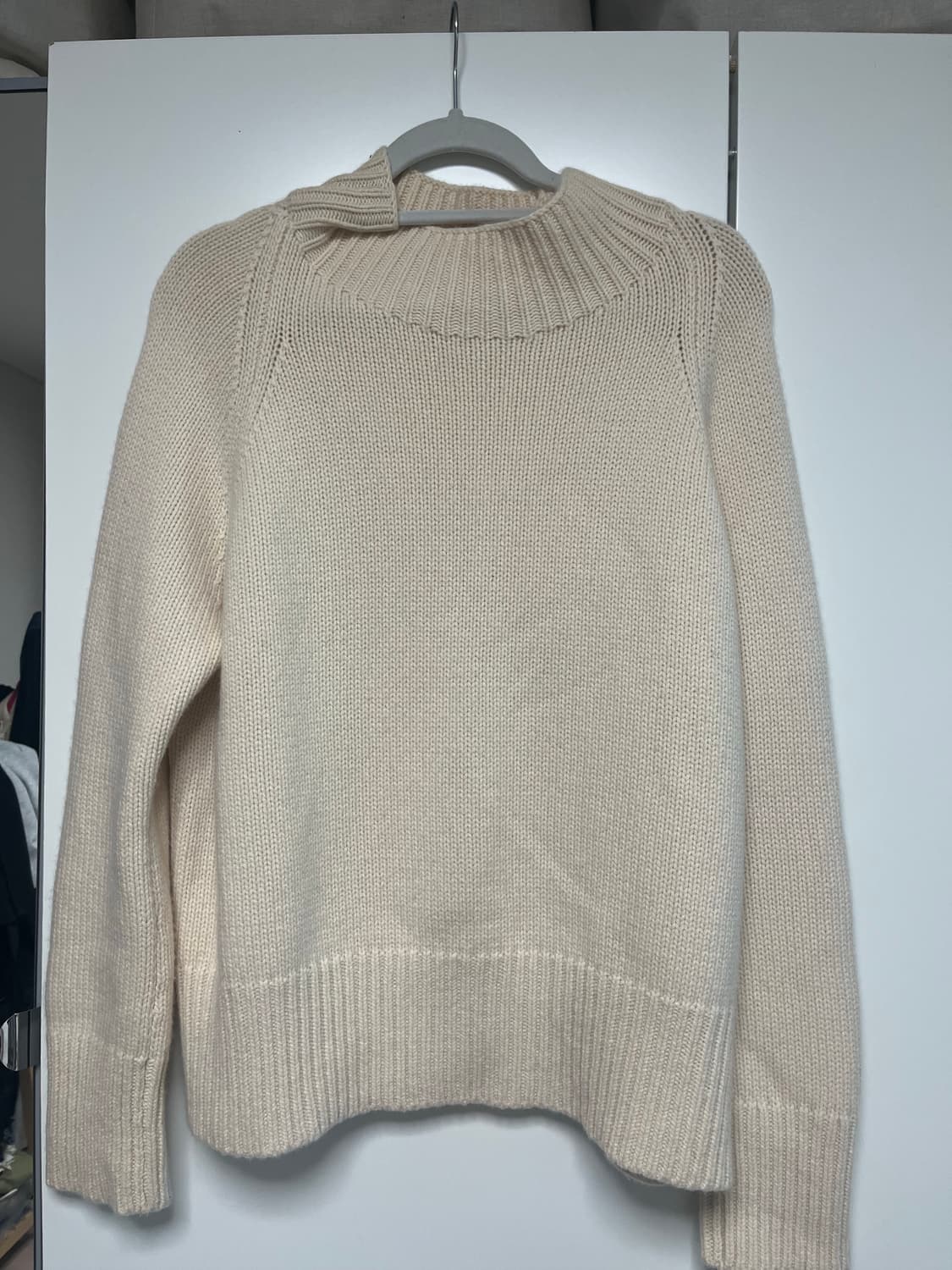 코스 캐시미어 100 스웨터  상품이미지1