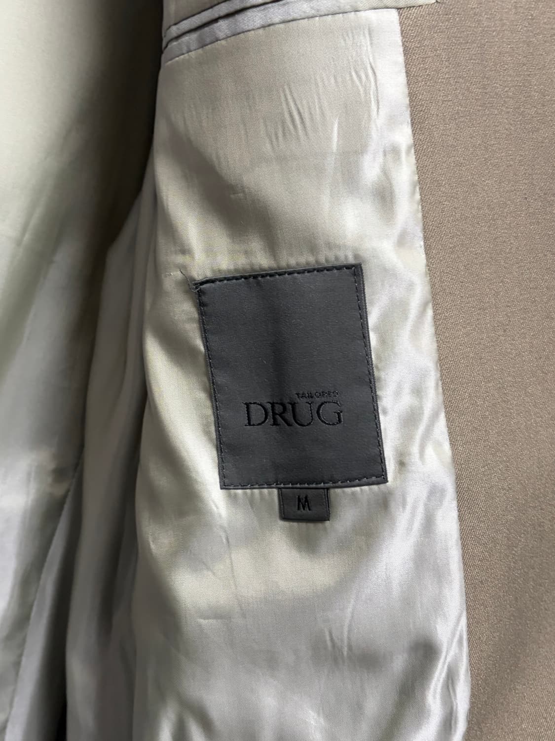 드러그옴므 트렌치코트 상품이미지3