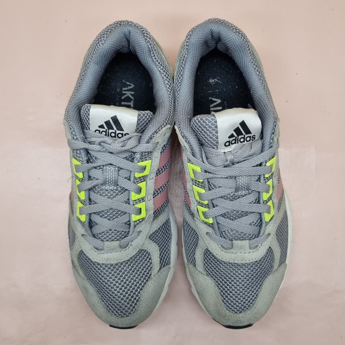 아디다스 이큅먼트 10 여성 런닝화 230 상품이미지2