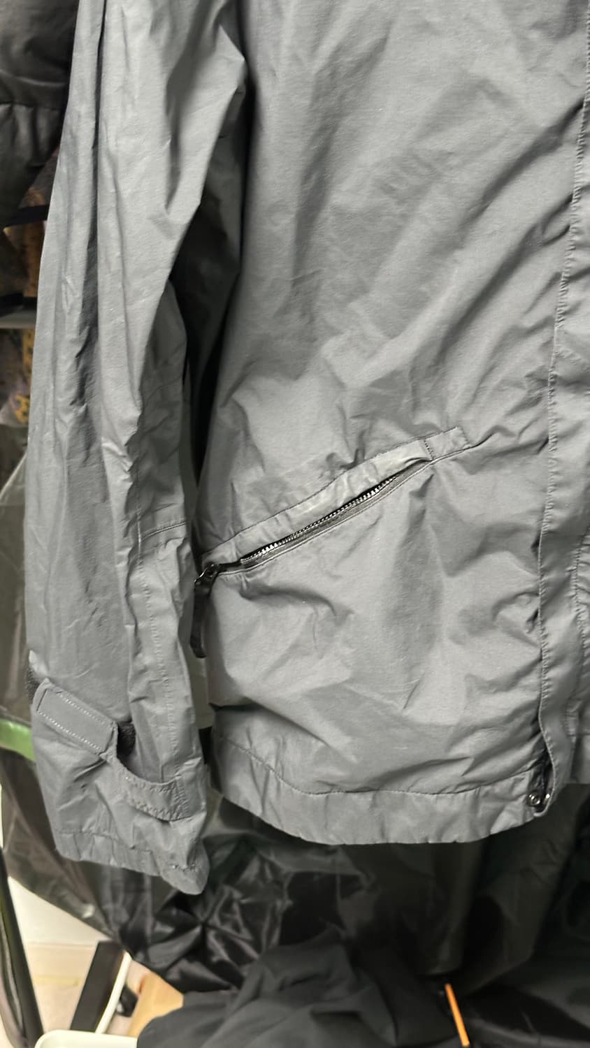 스톤아일랜드 가먼트 포퍼먼스 바람막이 자켓 L 정품 급처 상품이미지5