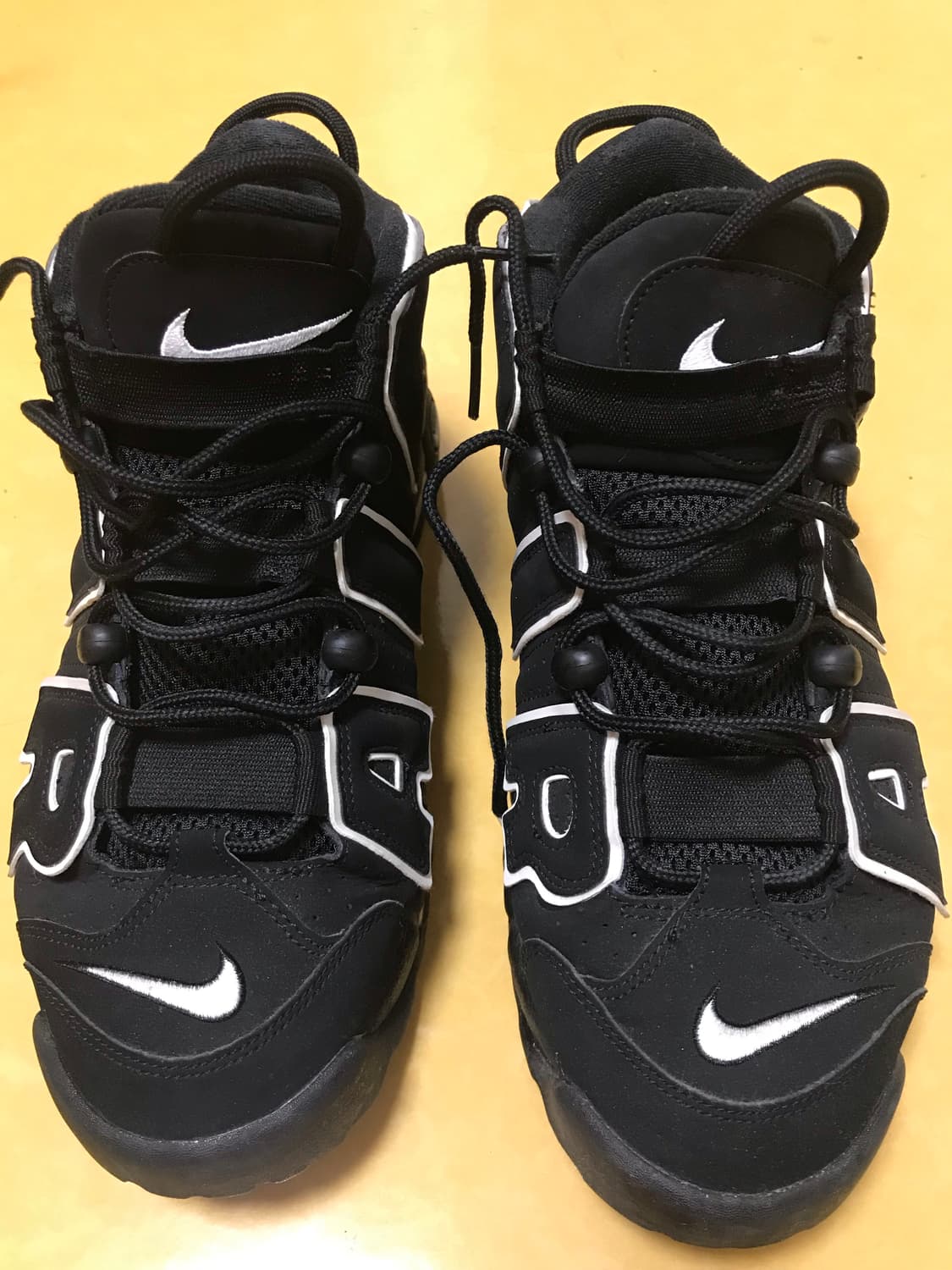 나이키 업템포 검흰 275 상품이미지2