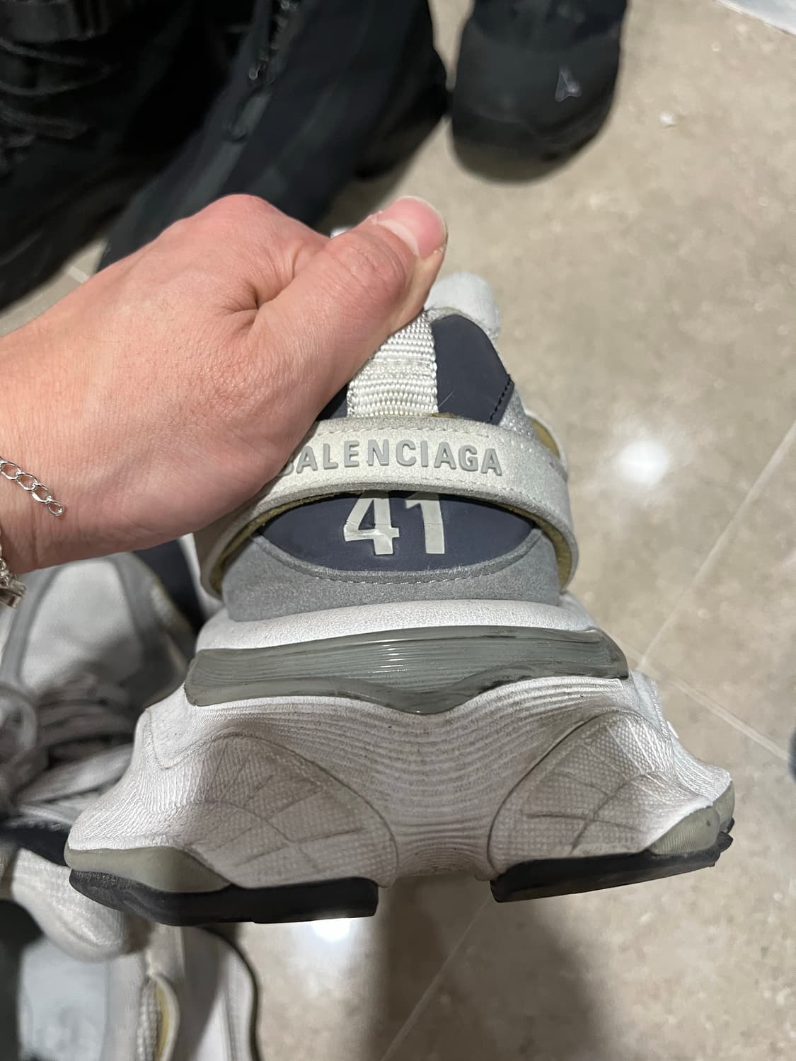 발렌시아가 카고 스니커즈 41사이즈 상품이미지8