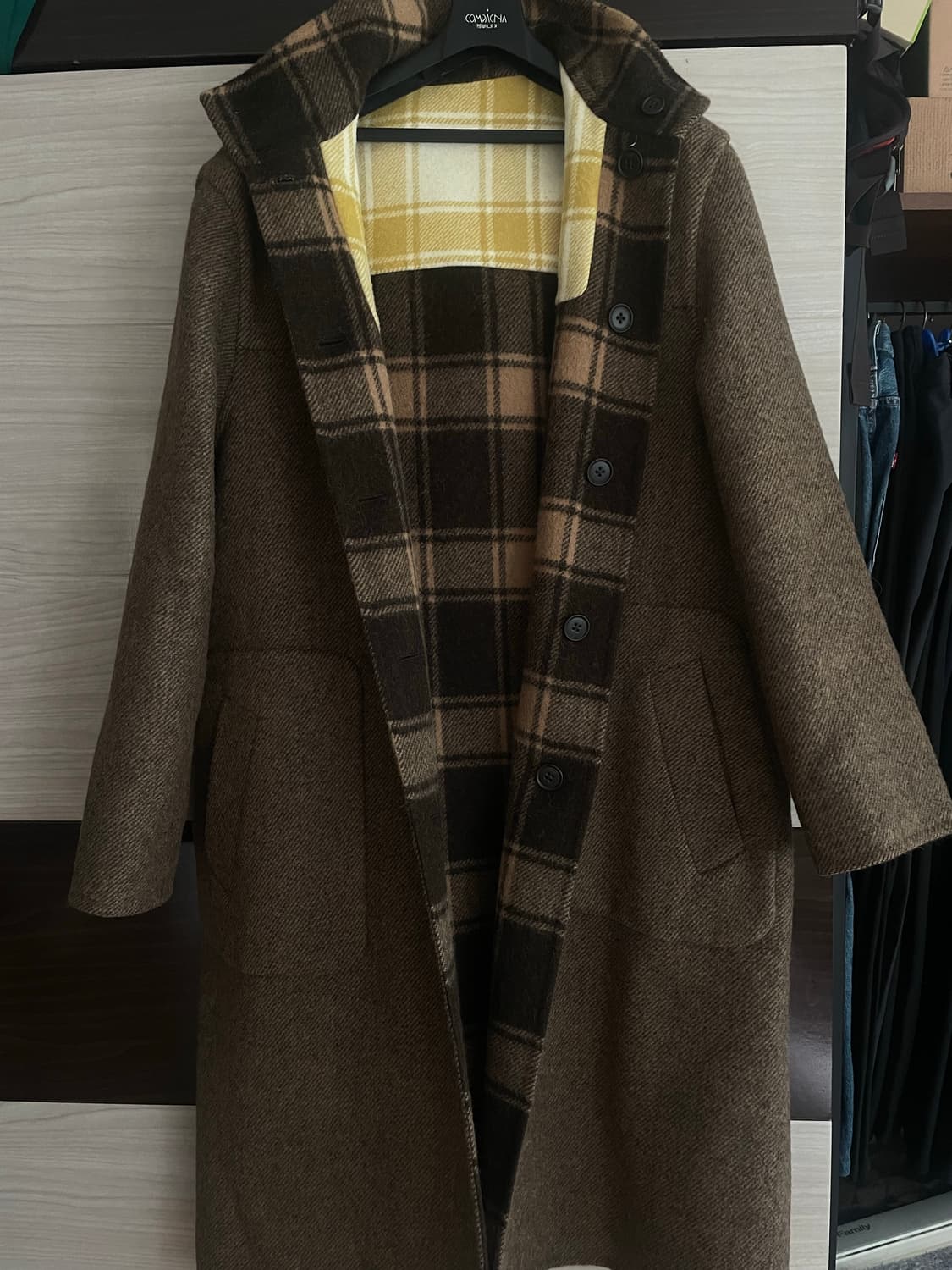 펜디 리버시블 후드 코트 상품이미지2