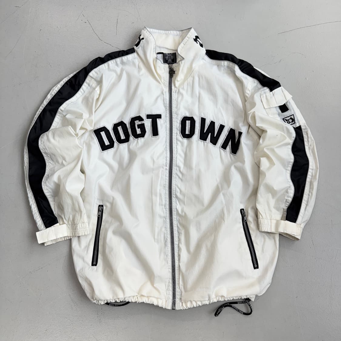 Dogtown 독타운 도그타운 크로스 십자가 빅로고 바람막이 상품이미지2