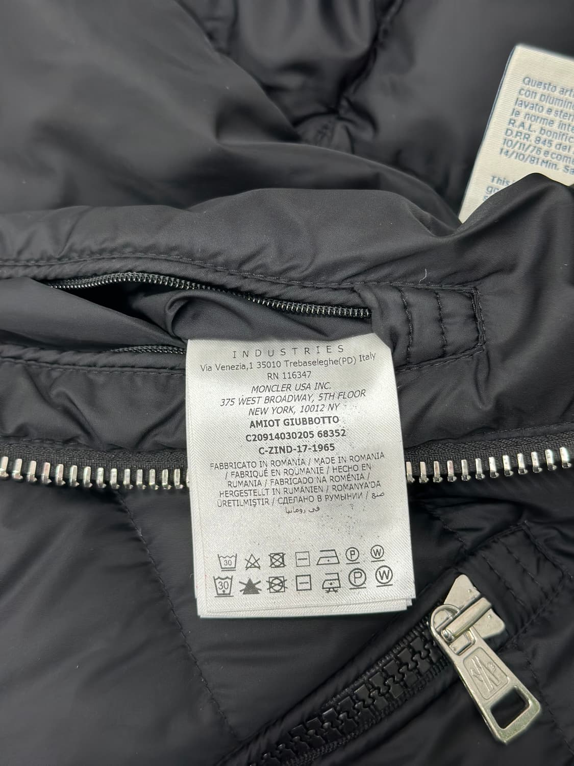 몽클레어 아미오 패딩자켓 
4size
 상품이미지7