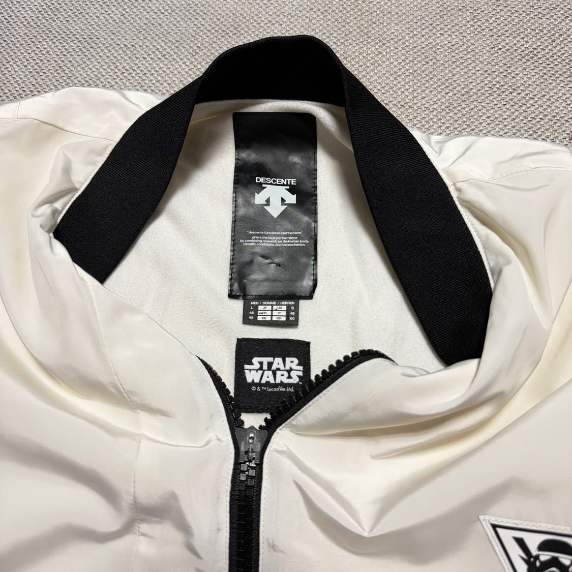 데상트 x 스타워즈 봄버자켓 상품이미지2
