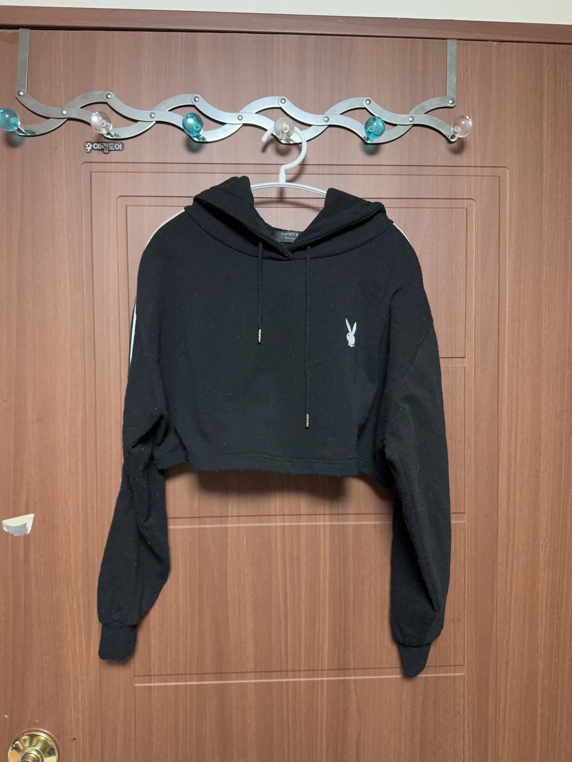 플레이보이 일본 빈티지 공겜여주 중성계 블랙 크롭 후드티 상품이미지1