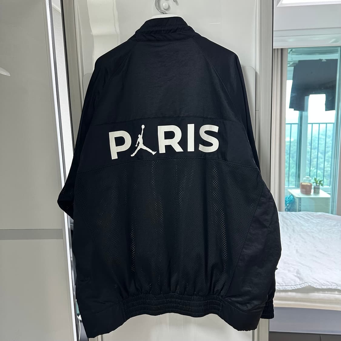 조던 X PSG 바람막이 판매 상품이미지2