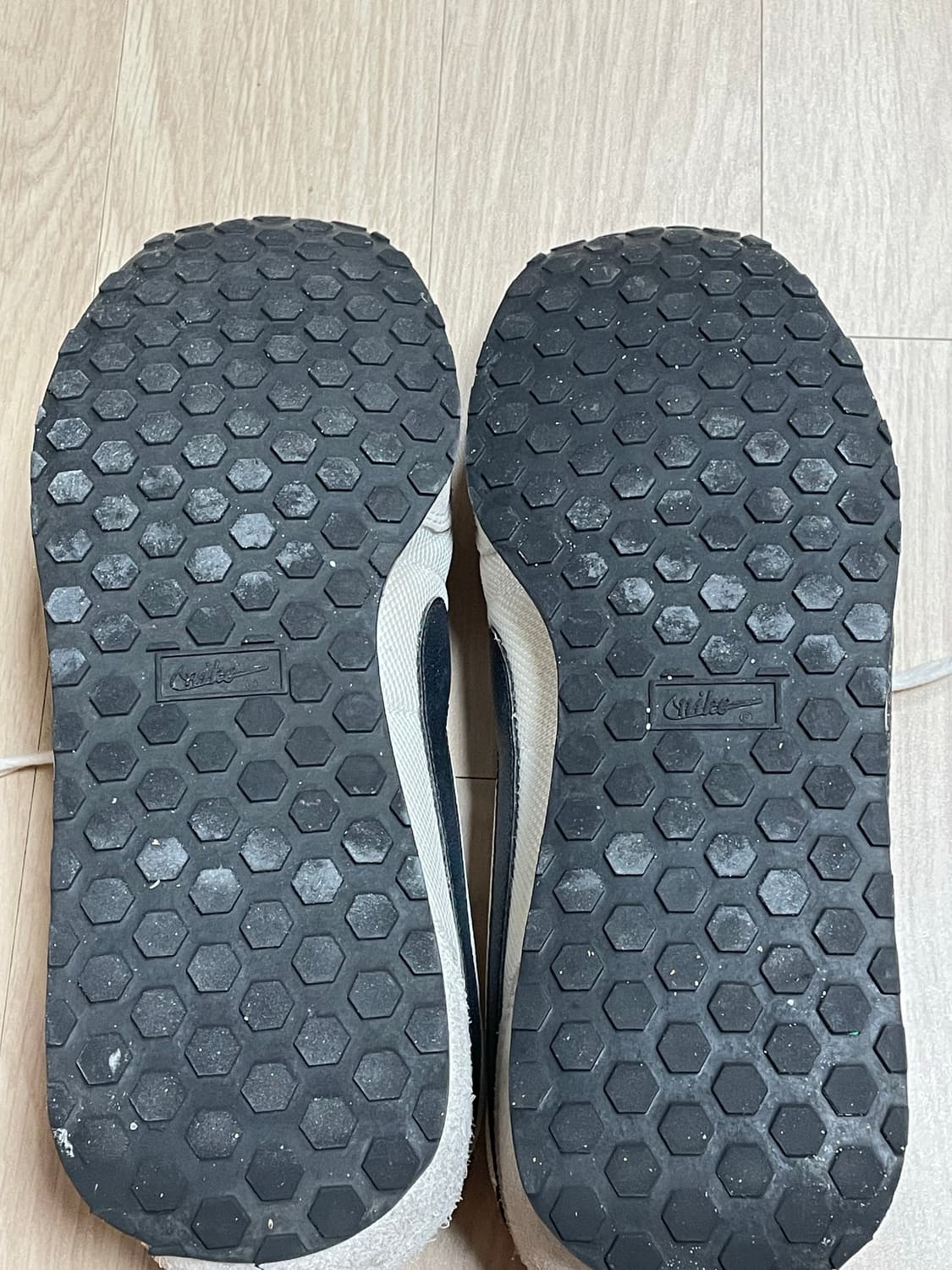 나이키 마크러너 흰검 상품이미지9