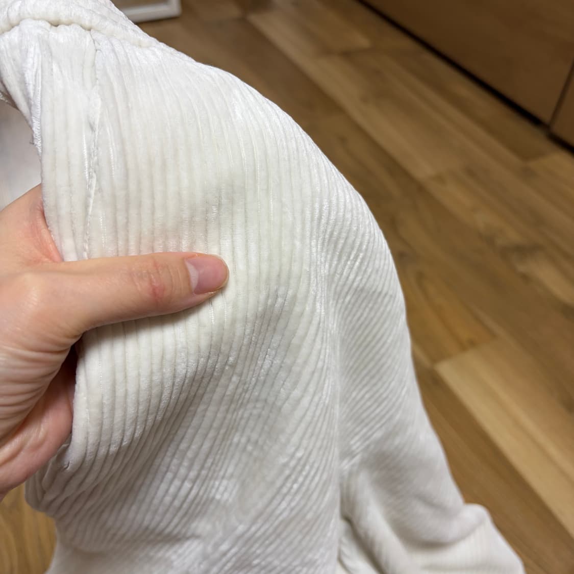 Amomento 아모멘토 코듀로이 조거 팬츠 아이보리 상품이미지5