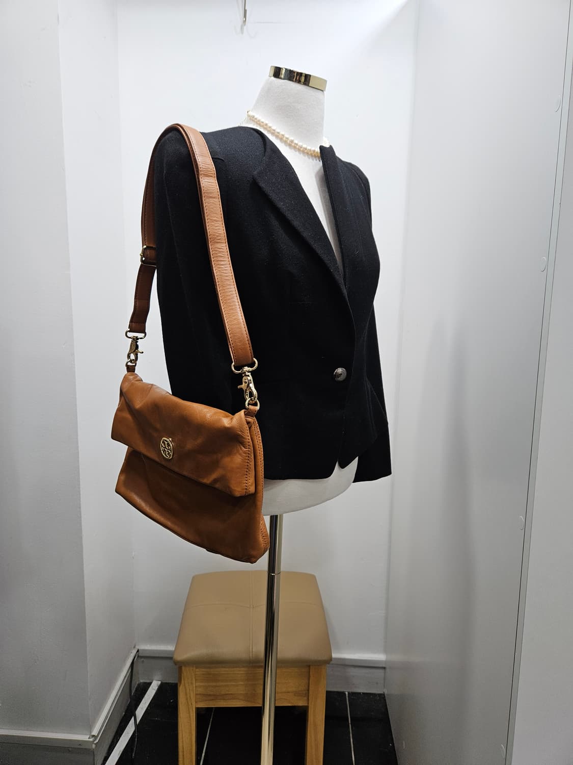 토리버치(Toryburch) 브라운 크로스백  상품이미지2