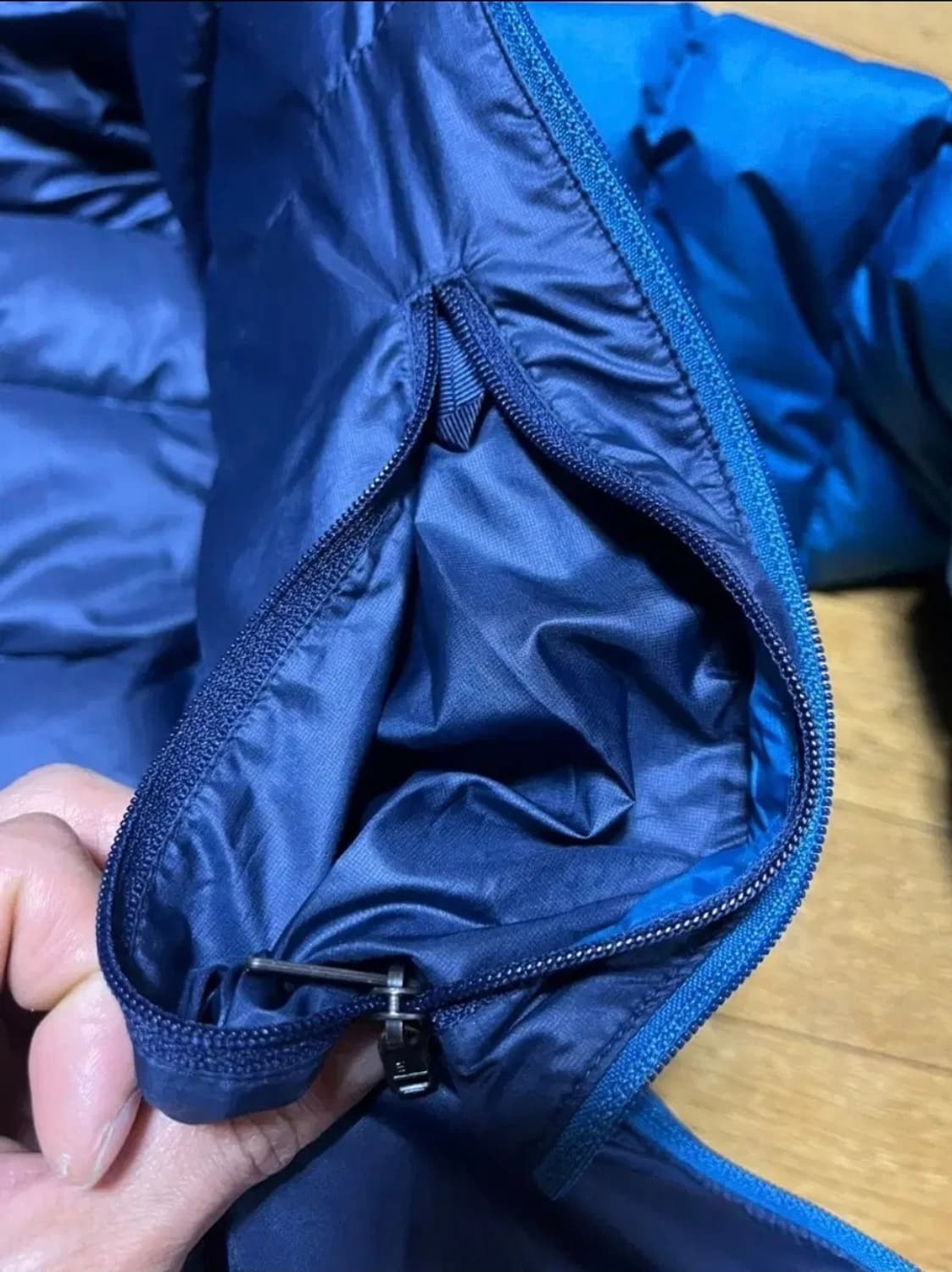 파타고니아 다운 스웨터 후디 후드 경량 패딩 맨xs 우먼s 등산 클라이밍 상품이미지8