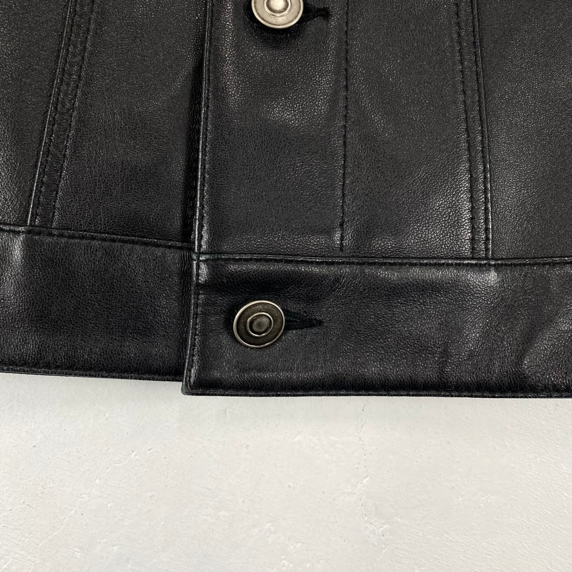 도프제이슨 양가죽 블랙 레더 트러커 자켓 (95) 상품이미지4