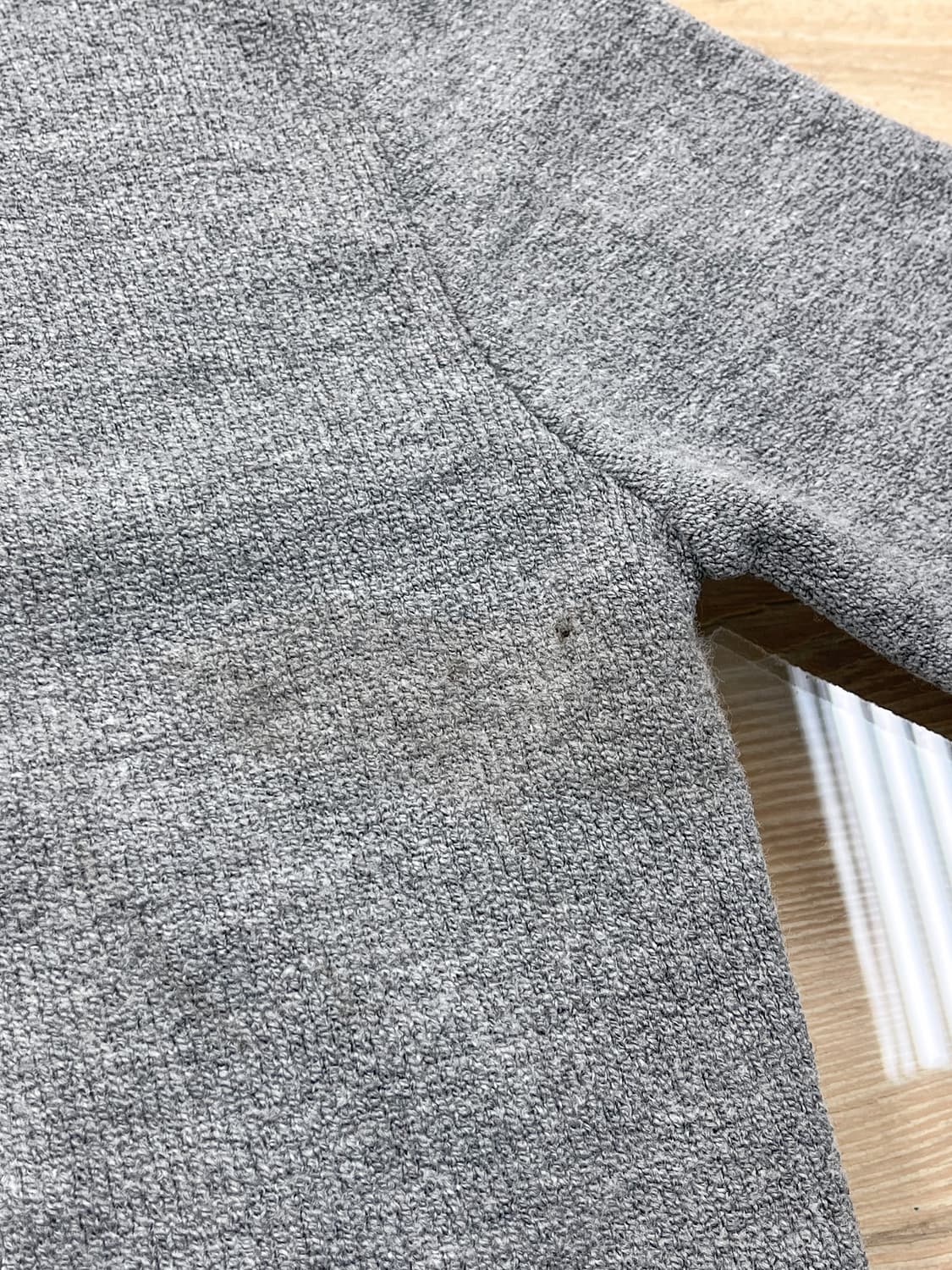 미스 식스티 아크릴 후드집업 상품이미지8