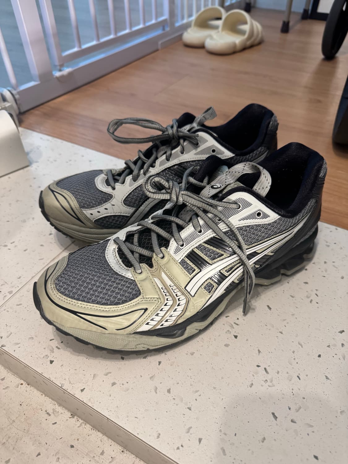 [280] 아식스 젤카야노14 피드몬트 그레이 상품이미지2