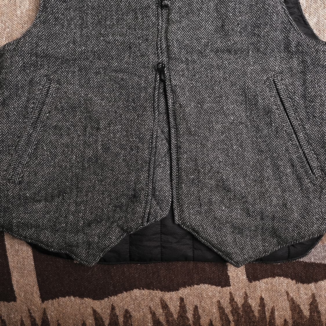 엔지니어드 가먼츠 LL베스트 XXS사이즈 (추천44-55) 상품이미지7