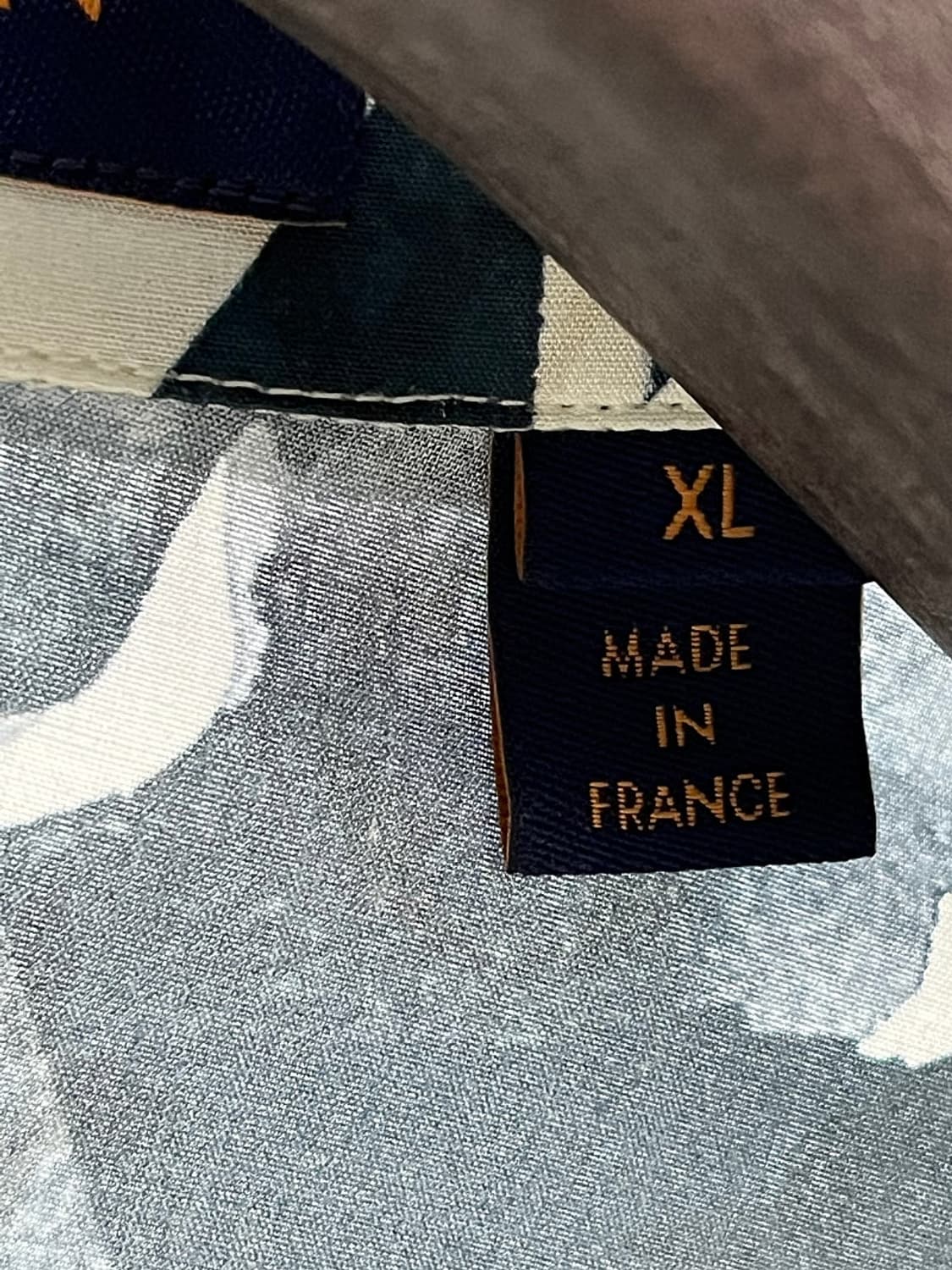 105) 루이비통 24ss 모너그램 플라워 셔츠  상품이미지4