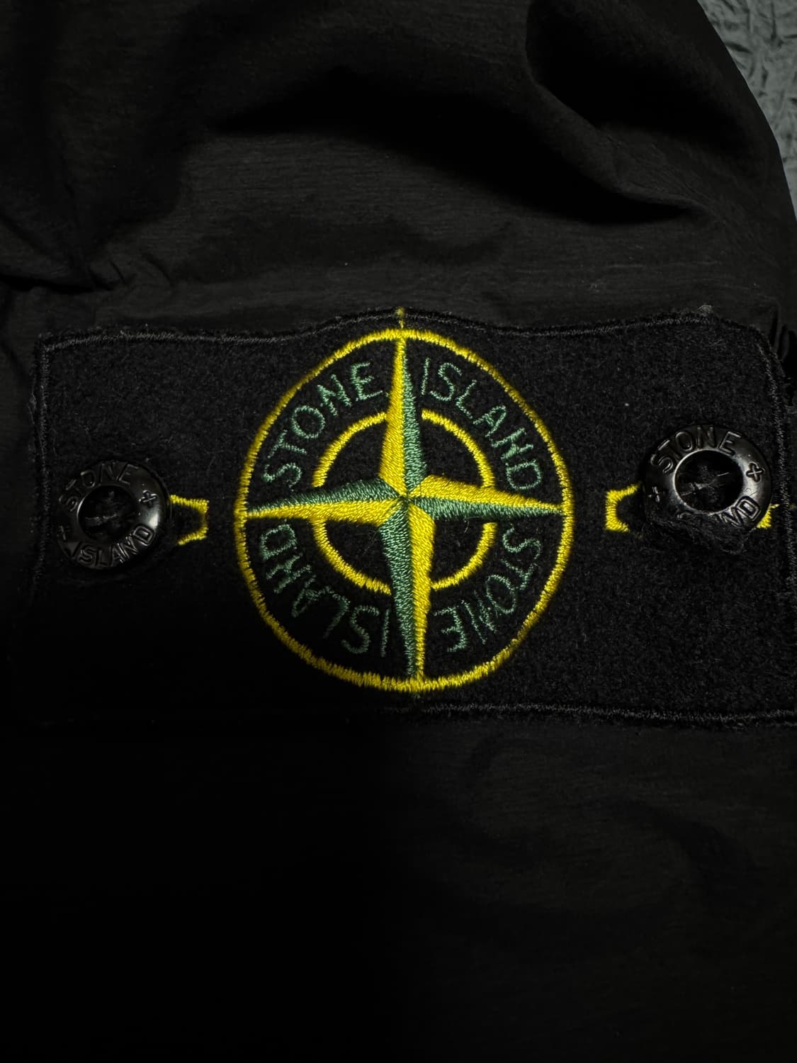 스톤아일랜드 심리스 패딩 XXL 23FW 상품이미지3