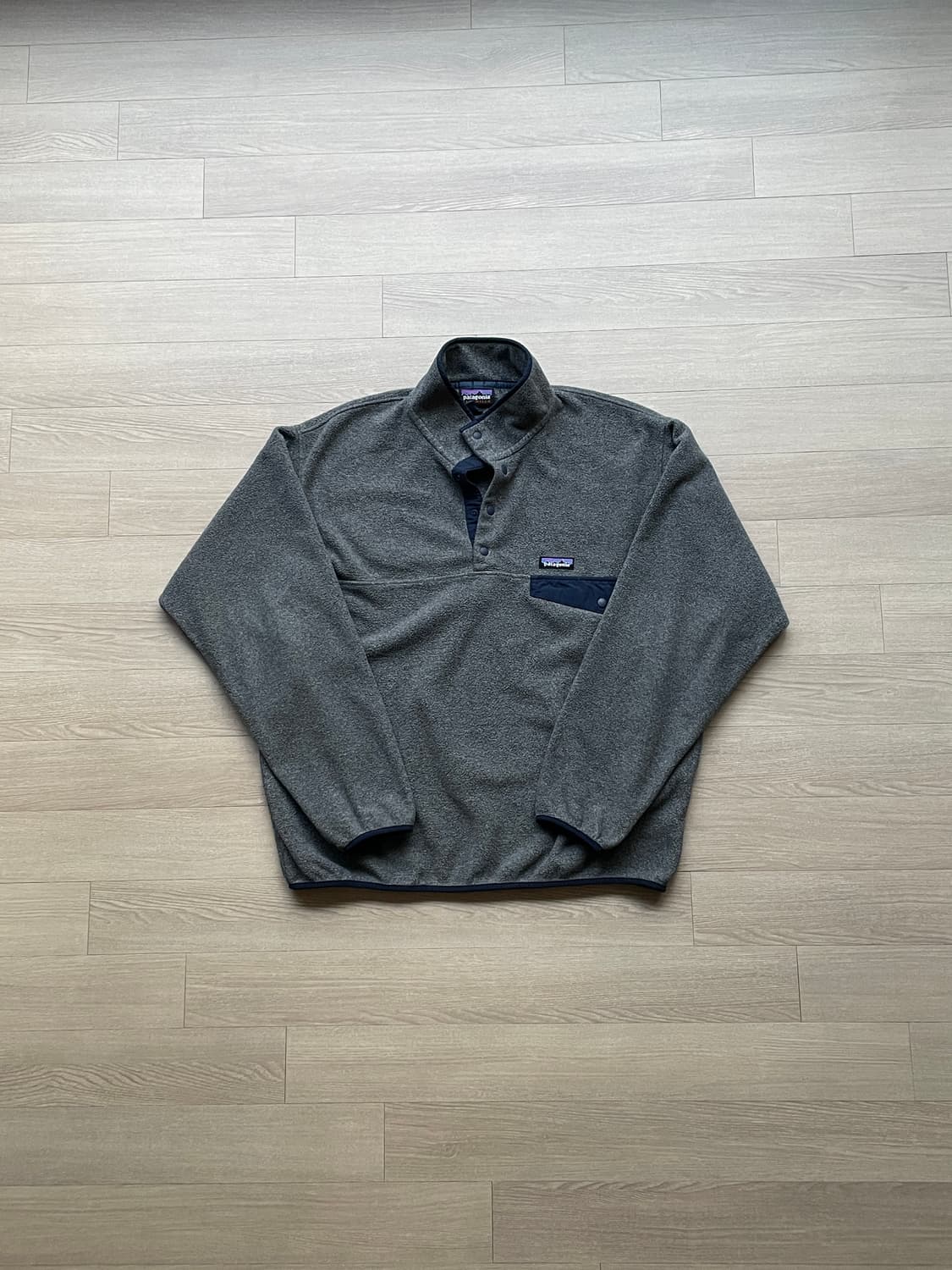 파타고니아 신칠라 니켈 네이비 그레이 플리스 patagonia 상품이미지1