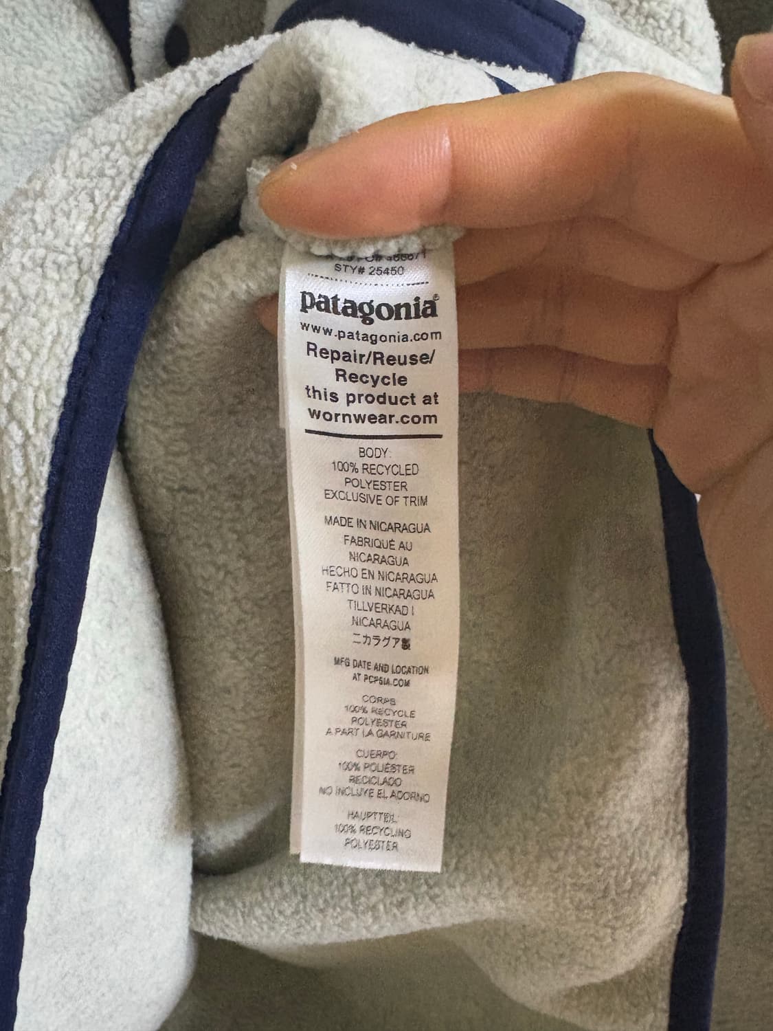 파타고니아 신칠라 M 팔아요 상품이미지2