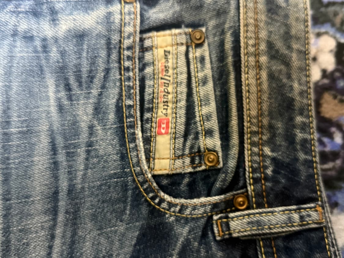 디젤 자티니 부츠컷 플레어 팬츠 상품이미지3