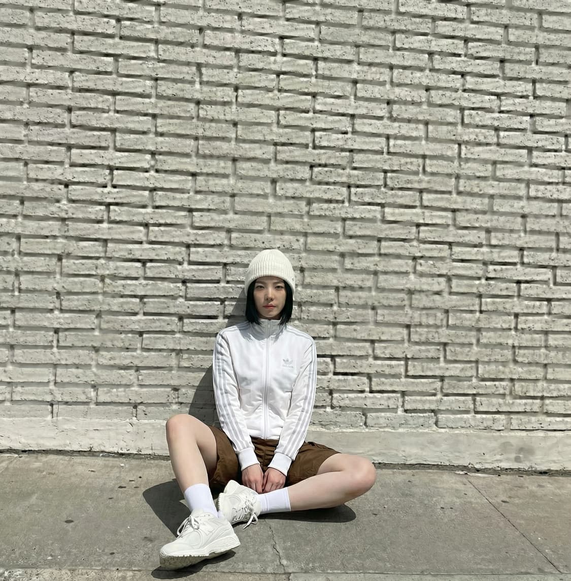 아디다스 오리지널 트랙 집업 (화이트/실버) 상품이미지1