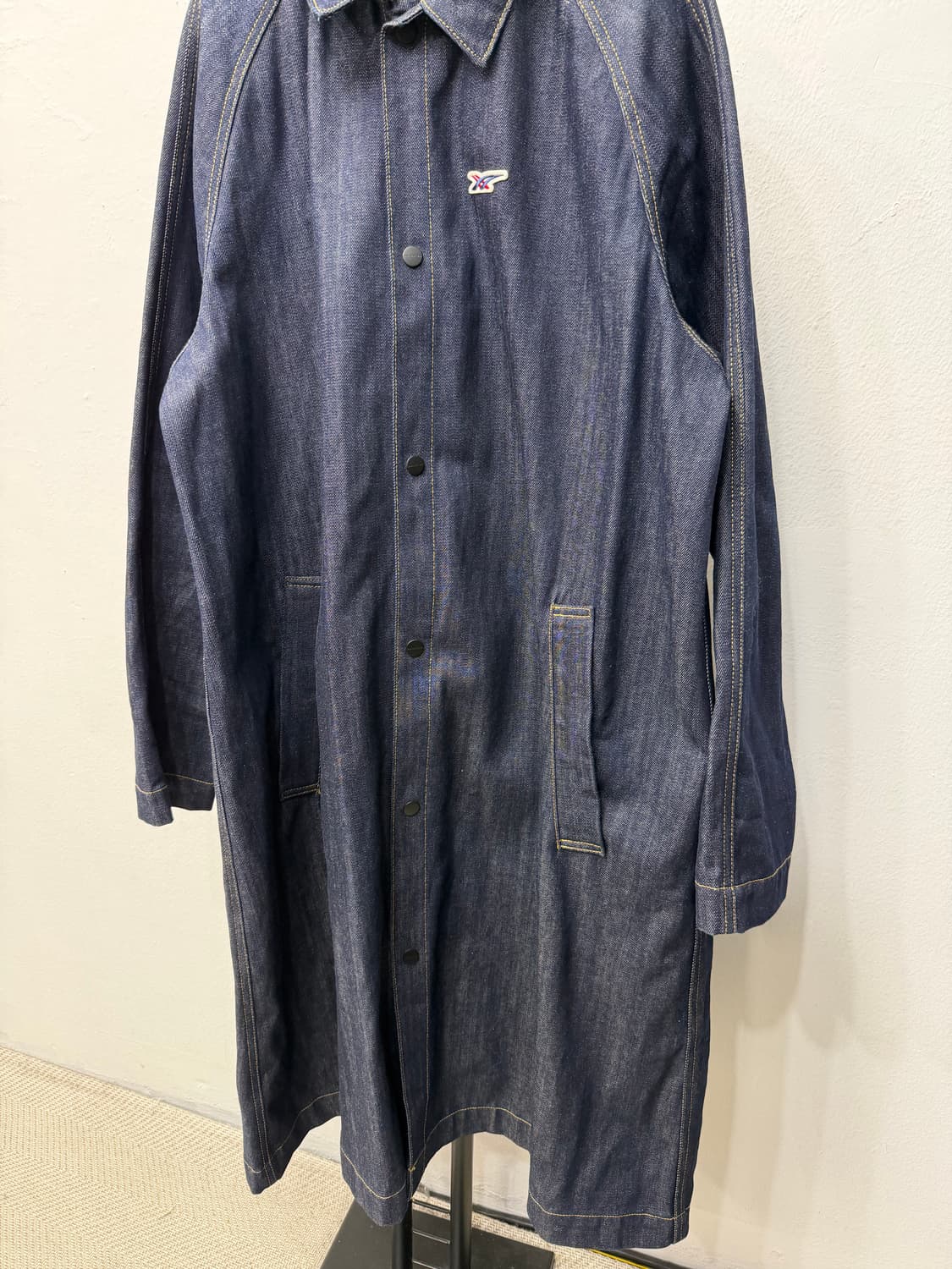 정품) 오니츠카타이거 오버핏 데님 롱자켓 M 상품이미지3