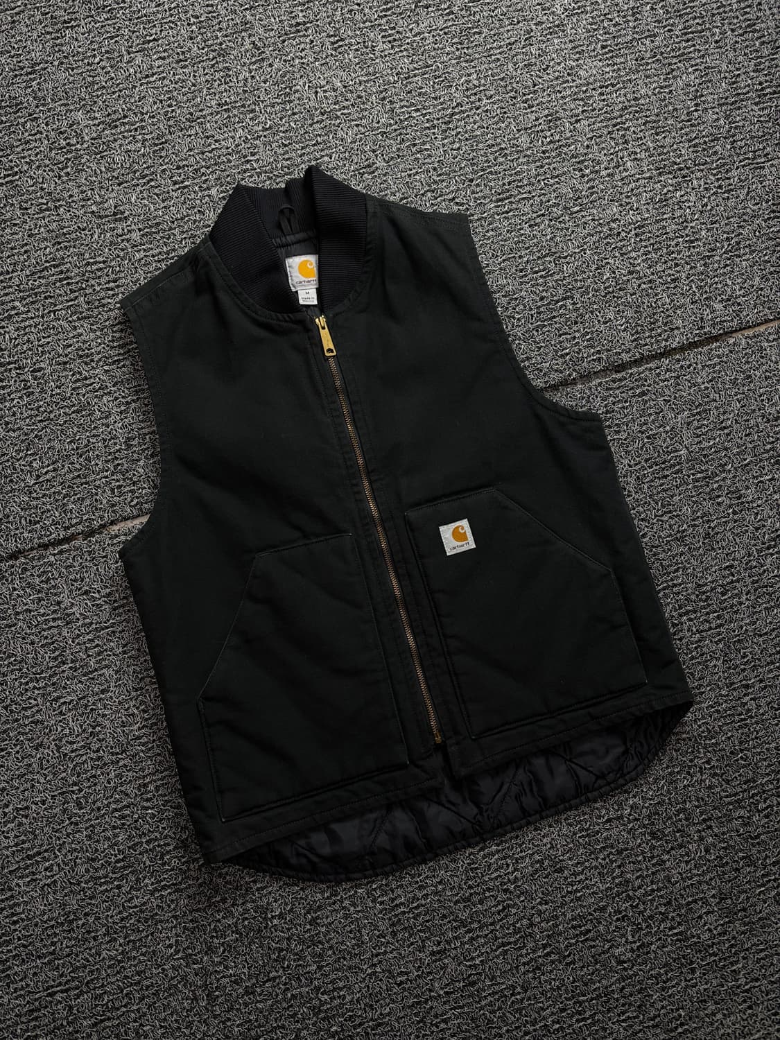 칼하트 USA 오리지날 덕캔버스 워크 베스트 블랙 1844 상품이미지1