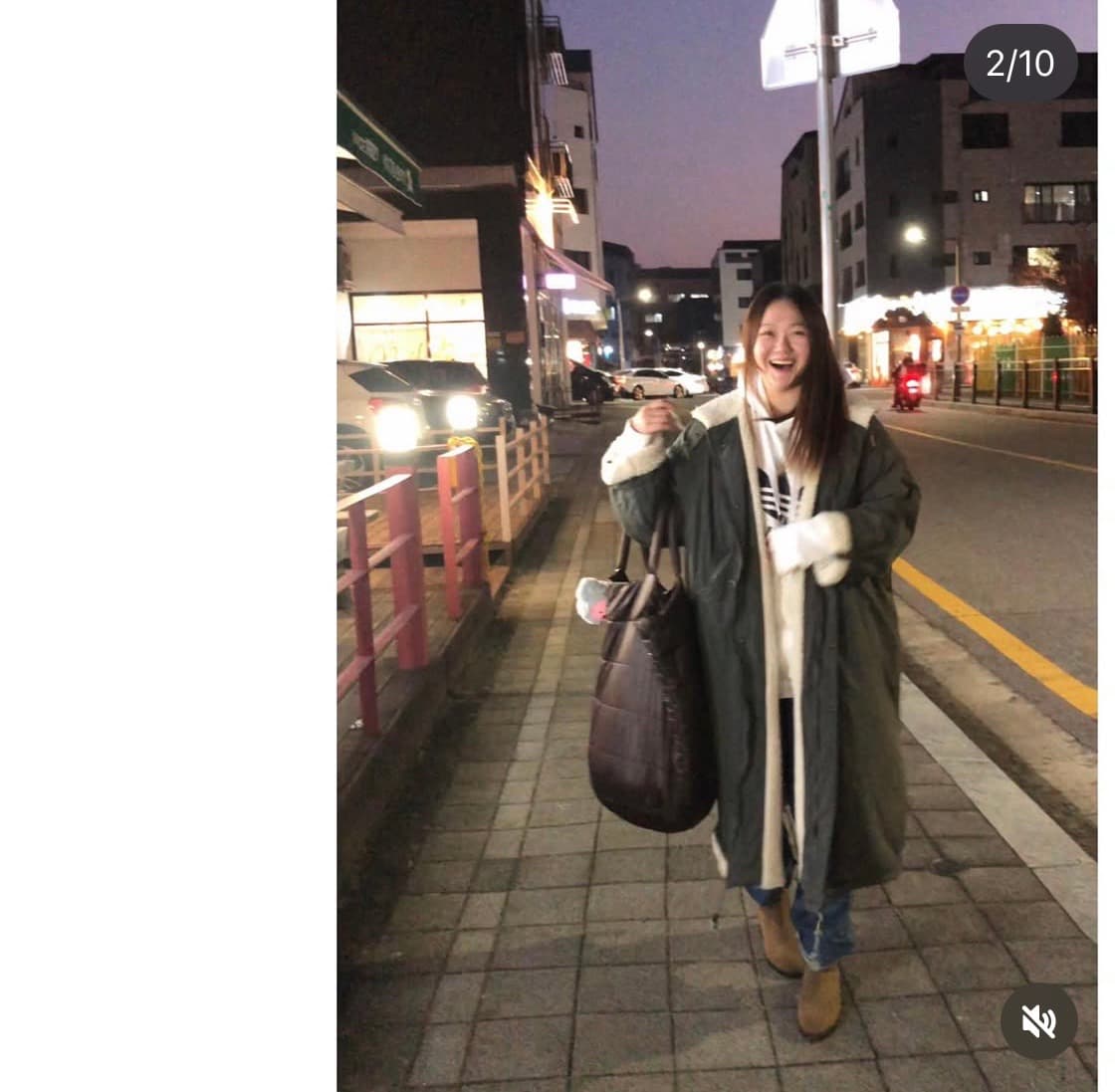 아디다스 화이트 후드티 🩹  상품이미지8