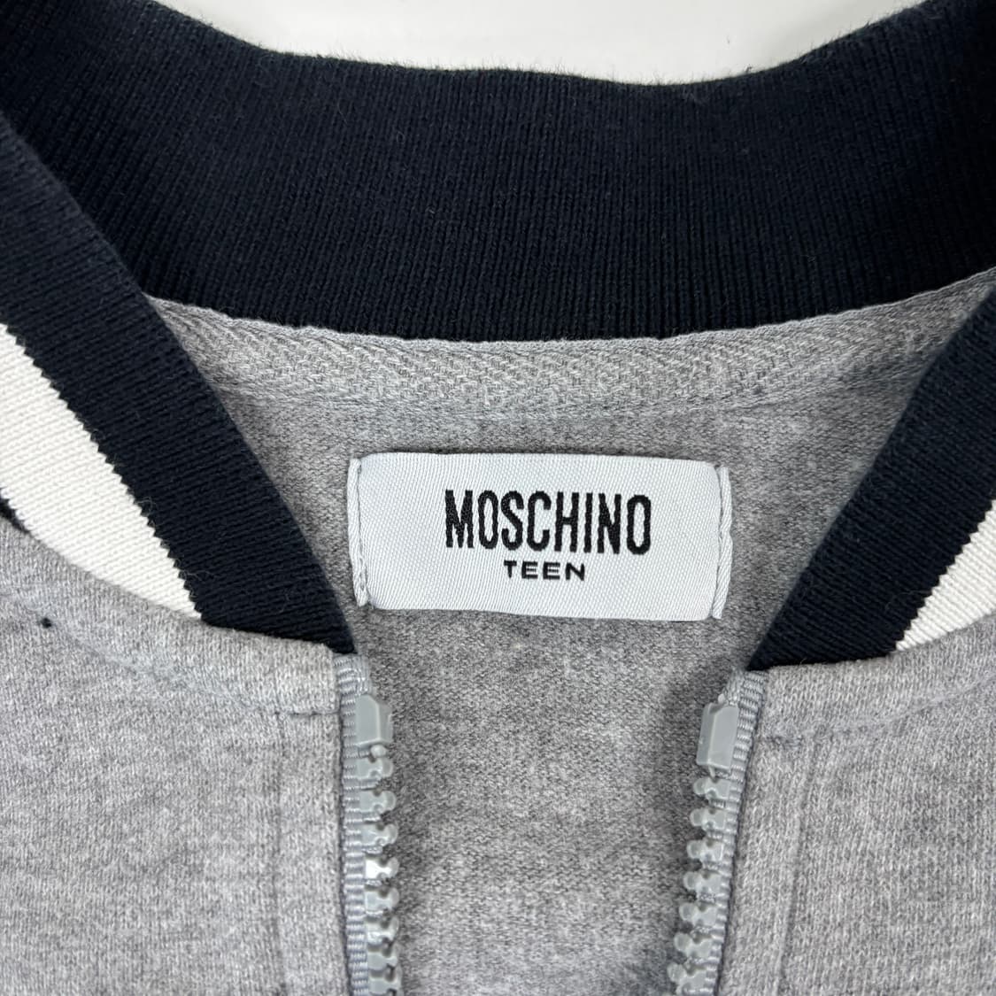 모스키노 집업 상품이미지7