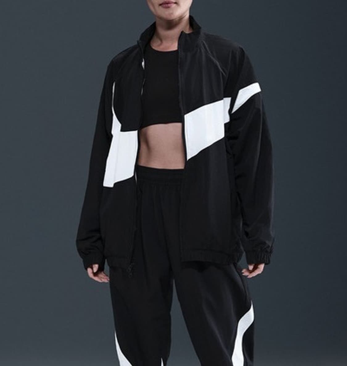 [[여성 M,A급,25년] 나이키(NIKE) 빅스우시 우븐 자켓#435 상품이미지2