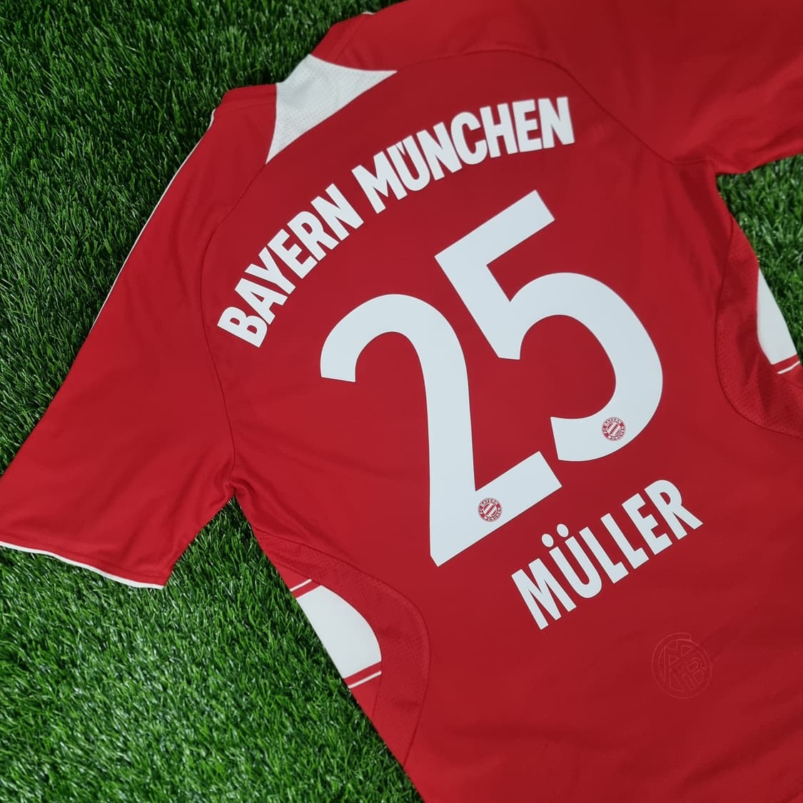 07-09시즌 바이에른 뮌헨 홈 유니폼 #25 뮐러 상품이미지3