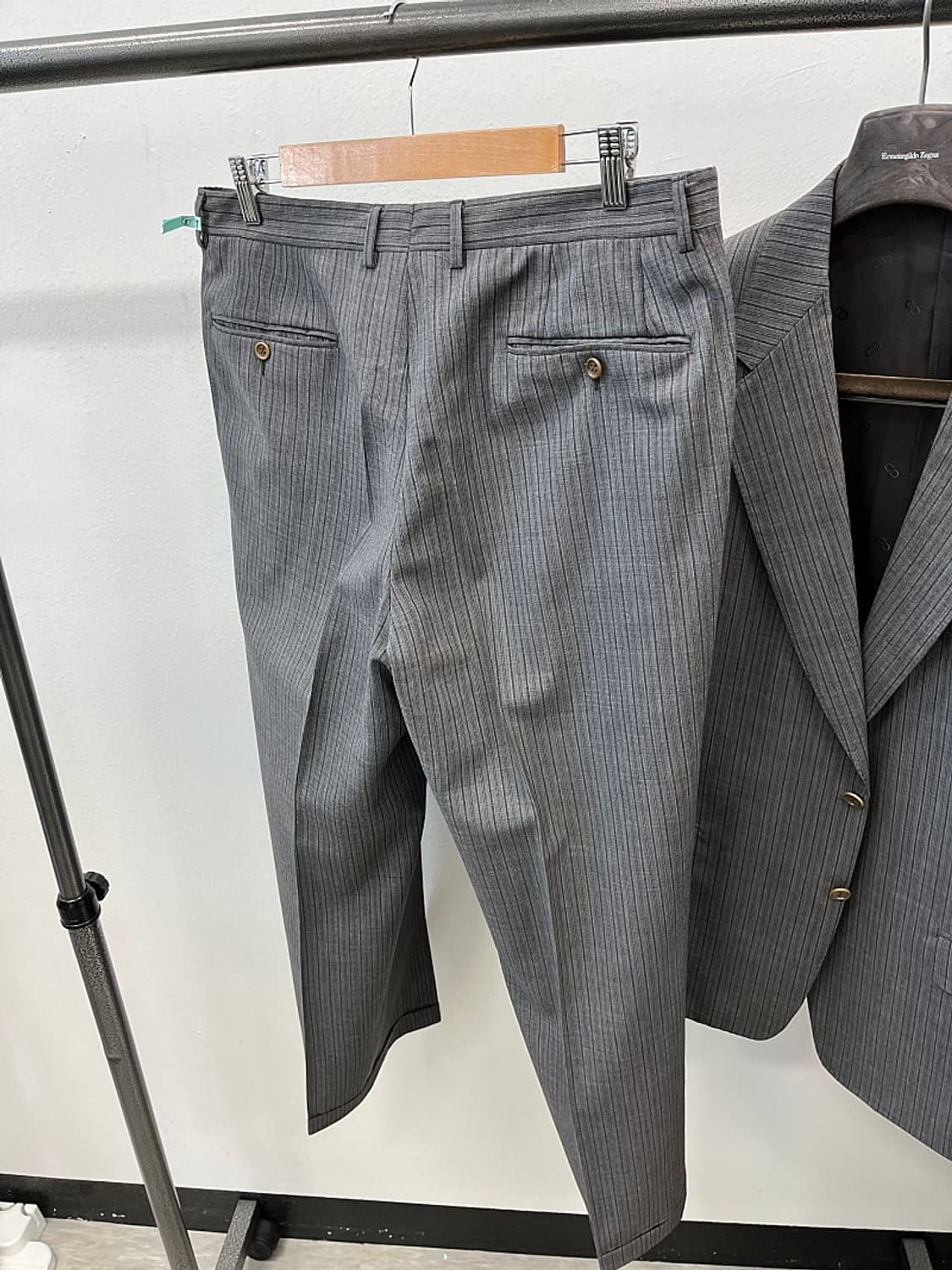 105,35) 크리스찬디올 스트라이프 슈트  상품이미지10