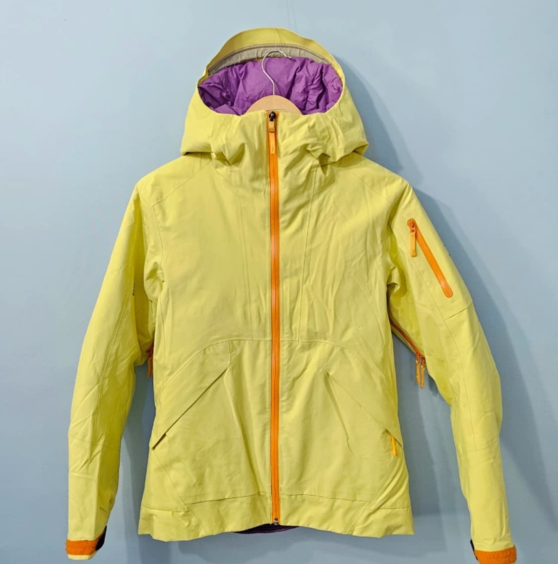 아크테릭스 여성 고어텍스 쉘 자켓 ~55 상품이미지3