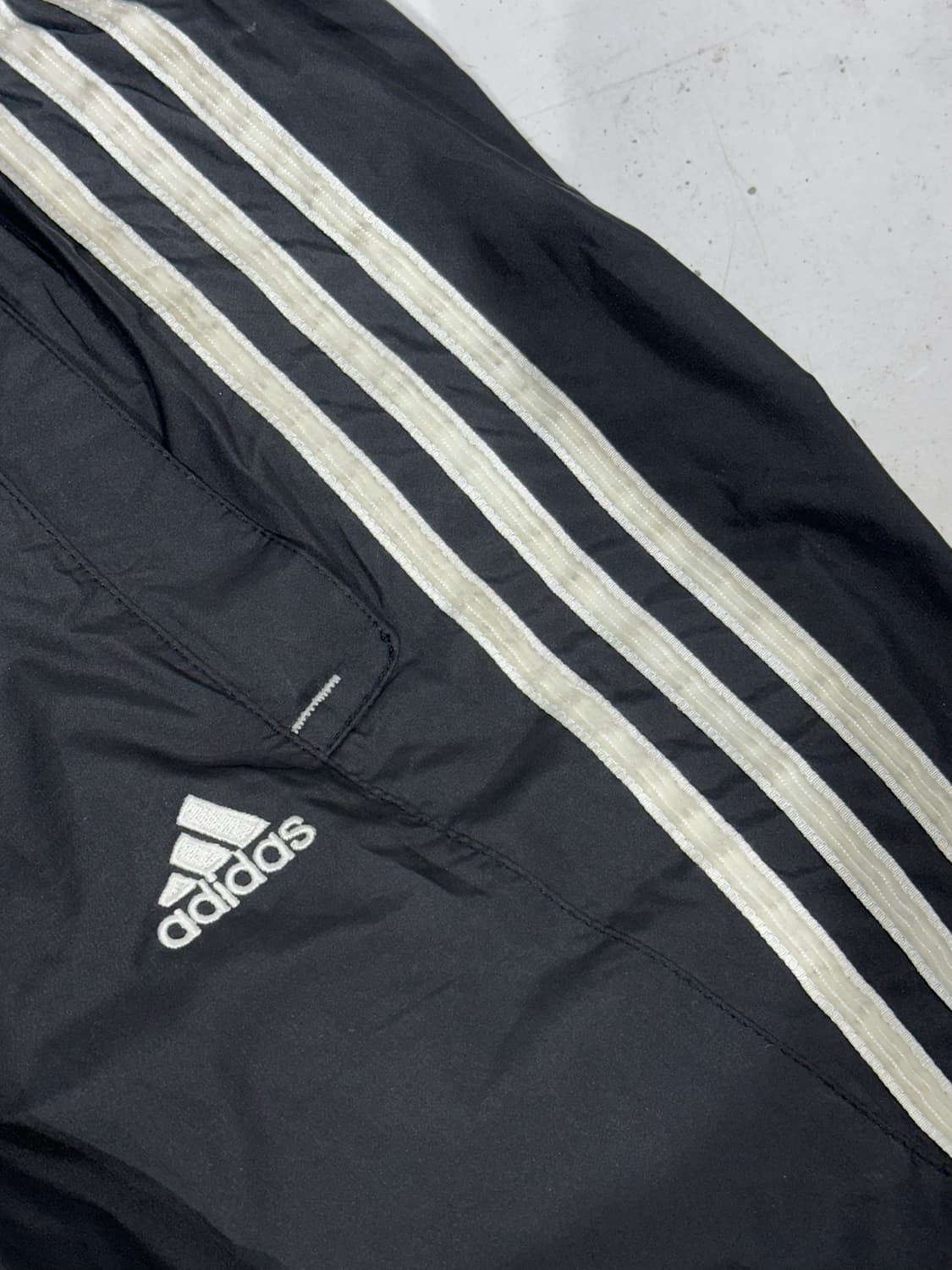 00s 아디다스 블랙 화이트 삼선 스몰 로고 와이드 트랙 팬츠 85 상품이미지6