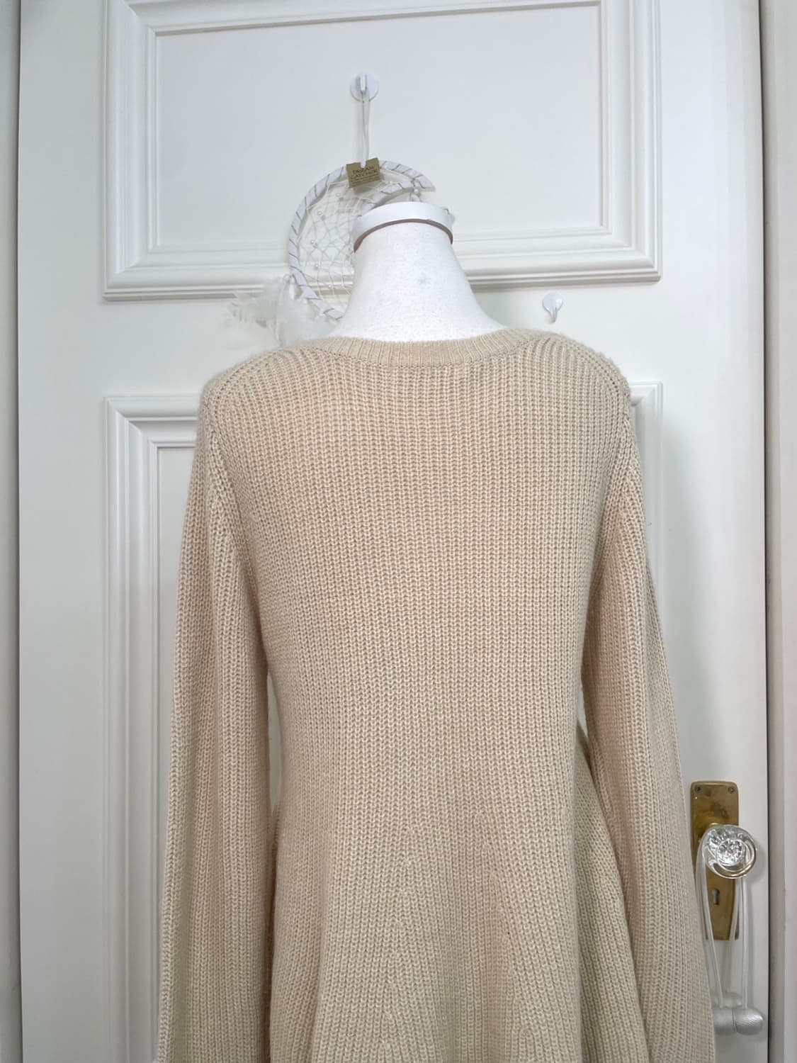 cream pearl point flare loose sweater 상품이미지4