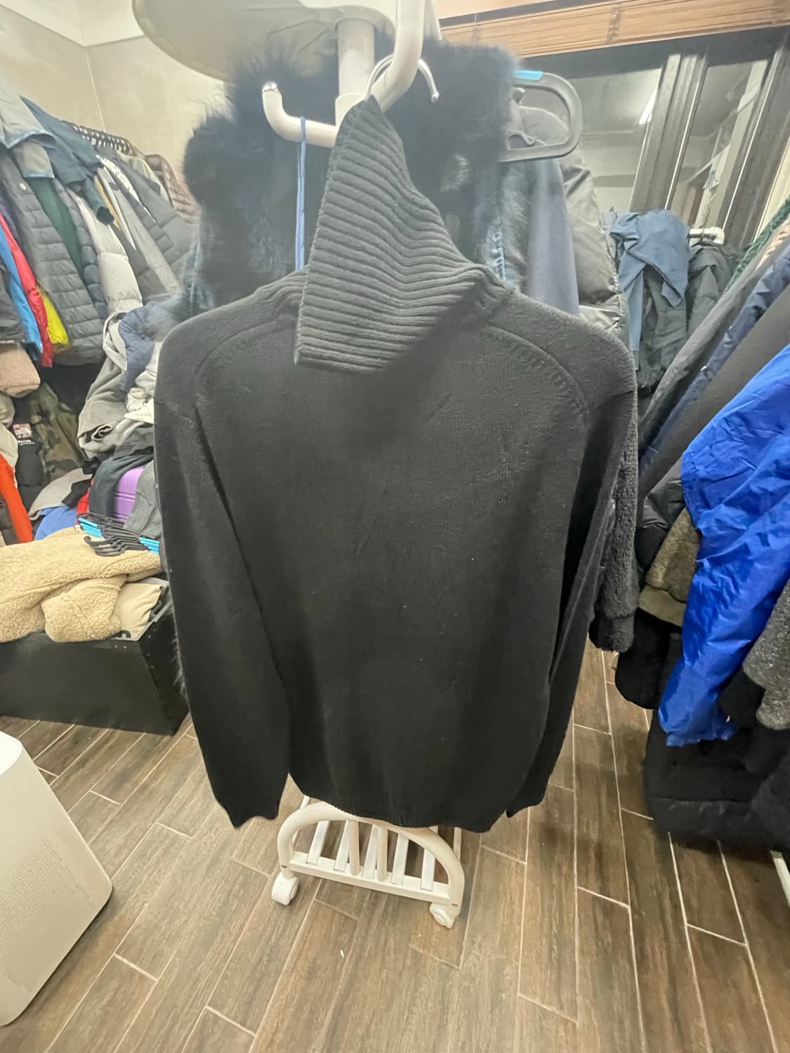 타미힐피거 넥니트 105 상품이미지2