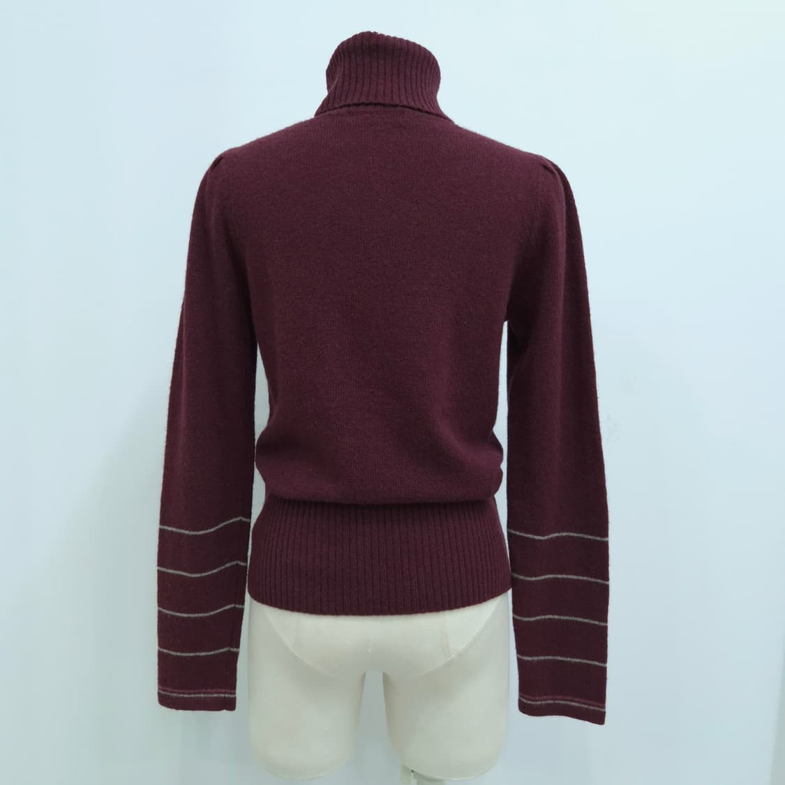 울100 버건디 터틀넥 니트 상품이미지2