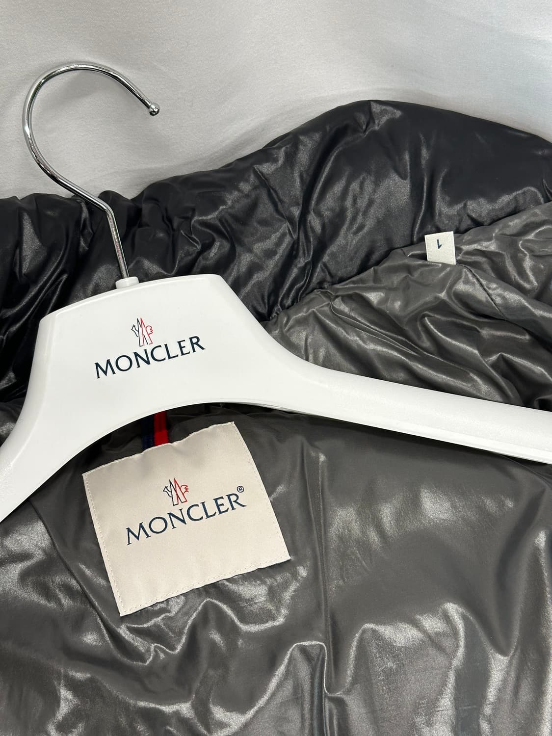 [정품] 몽클레어 마야 패딩 블랙 1사이즈 상품이미지7